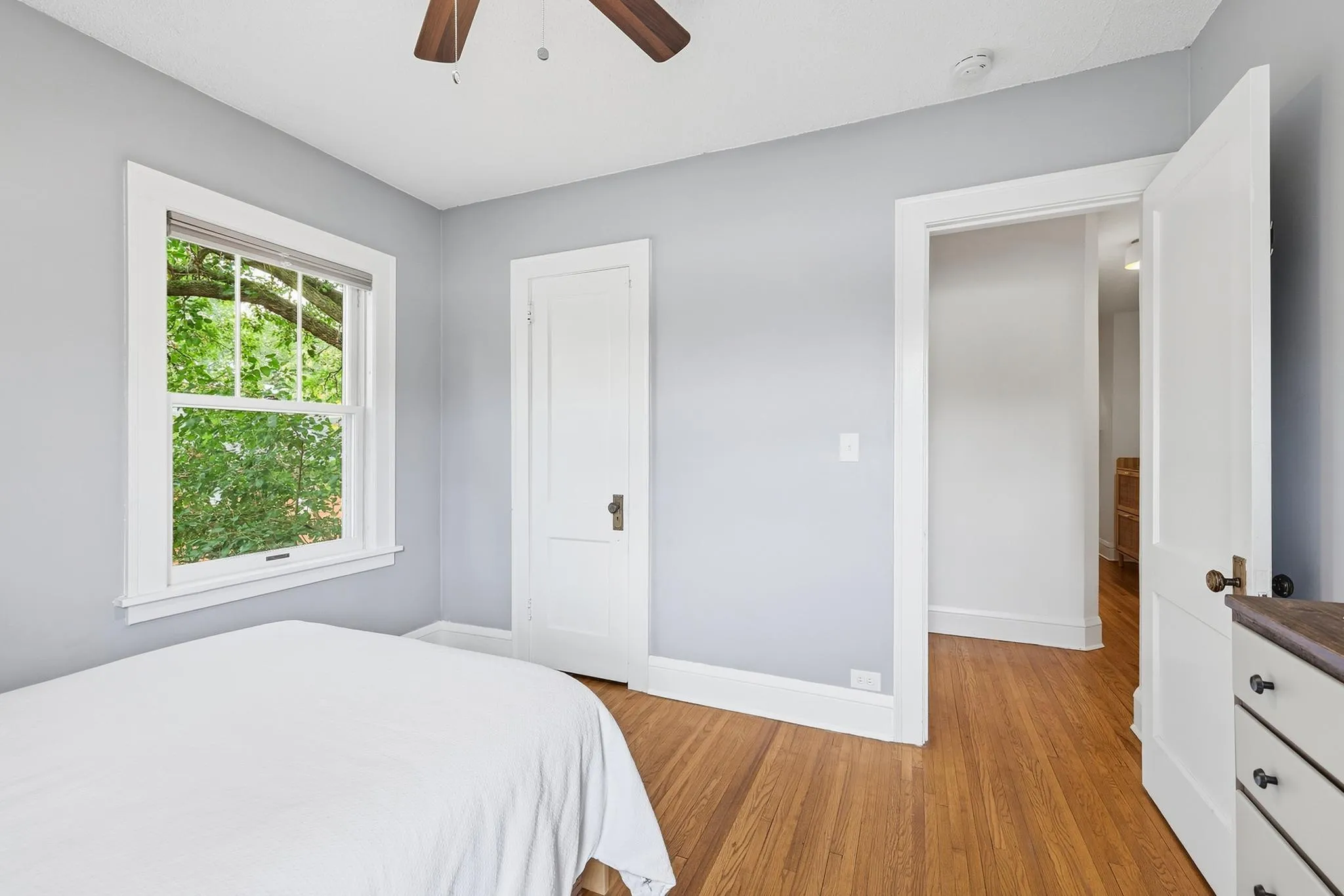 Photo 18 of 3609 Aldrich S Avenue Unit 4