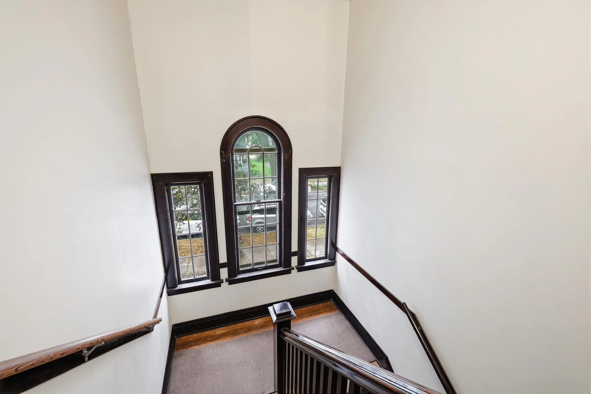 Photo 4 of 3609 Aldrich S Avenue Unit 4