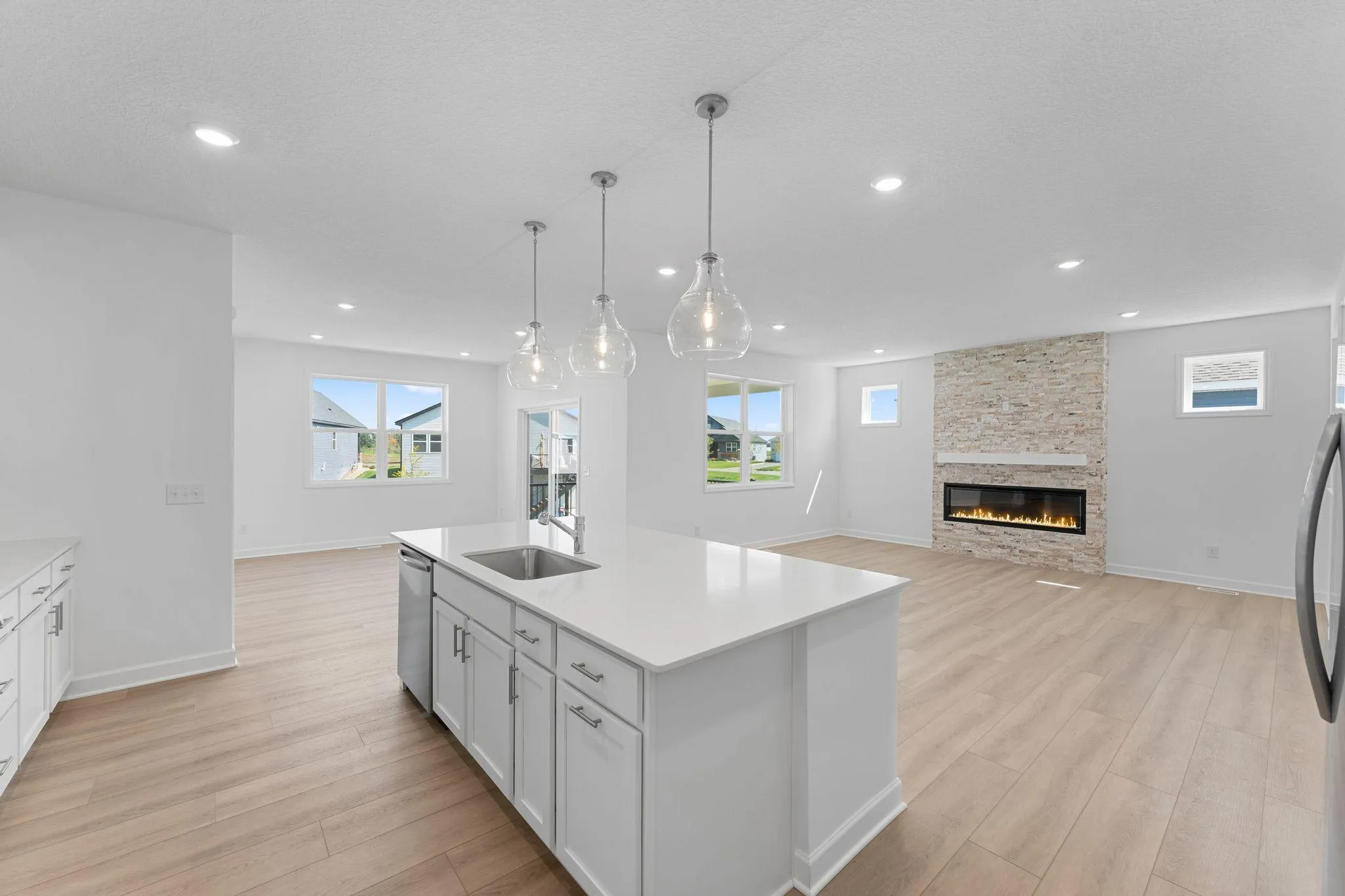 Photo 5 of 4343 132nd Ne Avenue