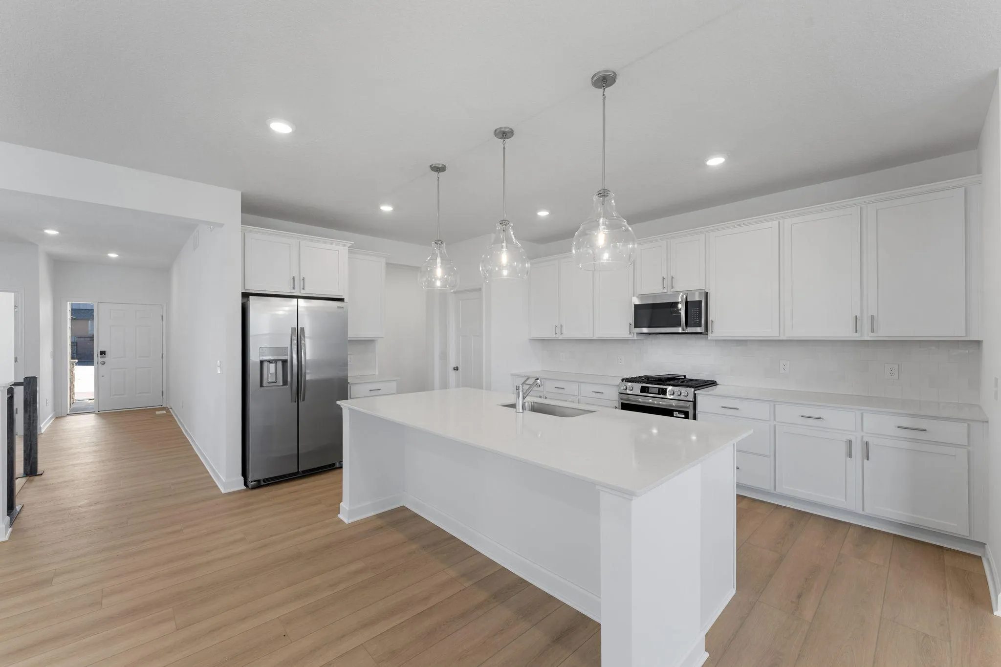 Photo 3 of 4343 132nd Ne Avenue