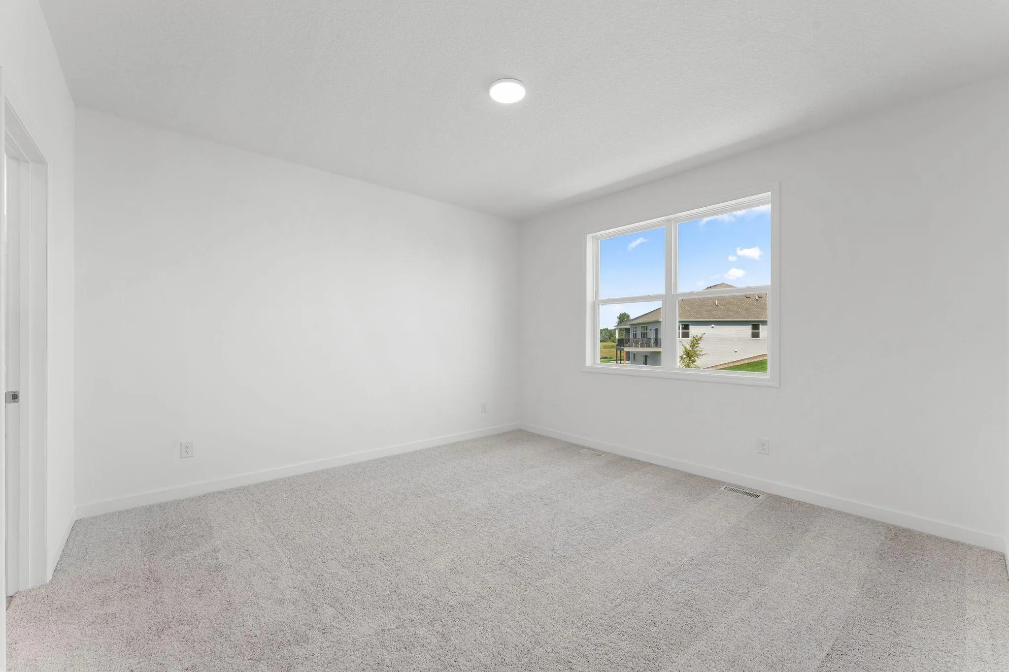 Photo 9 of 4343 132nd Ne Avenue