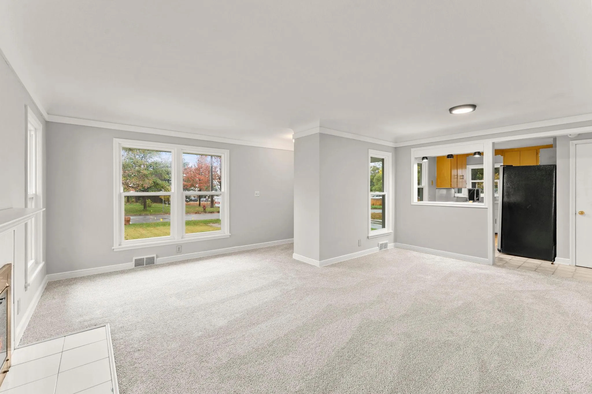 Photo 3 of 3715 Rhode Island S Avenue