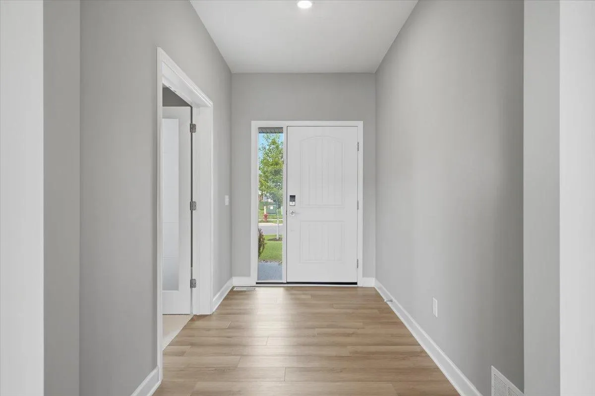 Photo 15 of 6023 Inskip S Avenue