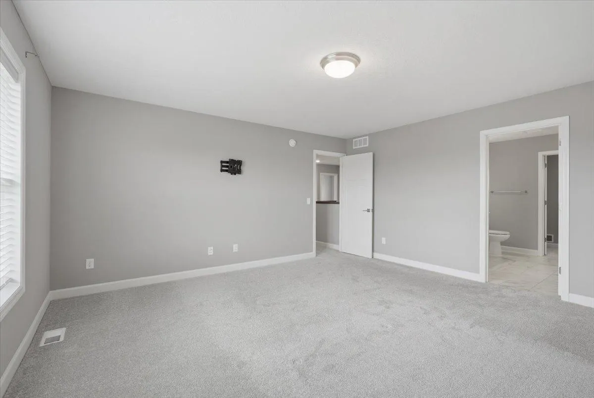 Photo 18 of 6023 Inskip S Avenue