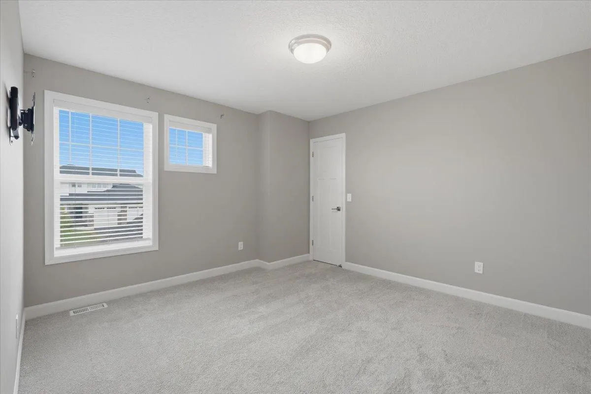 Photo 25 of 6023 Inskip S Avenue