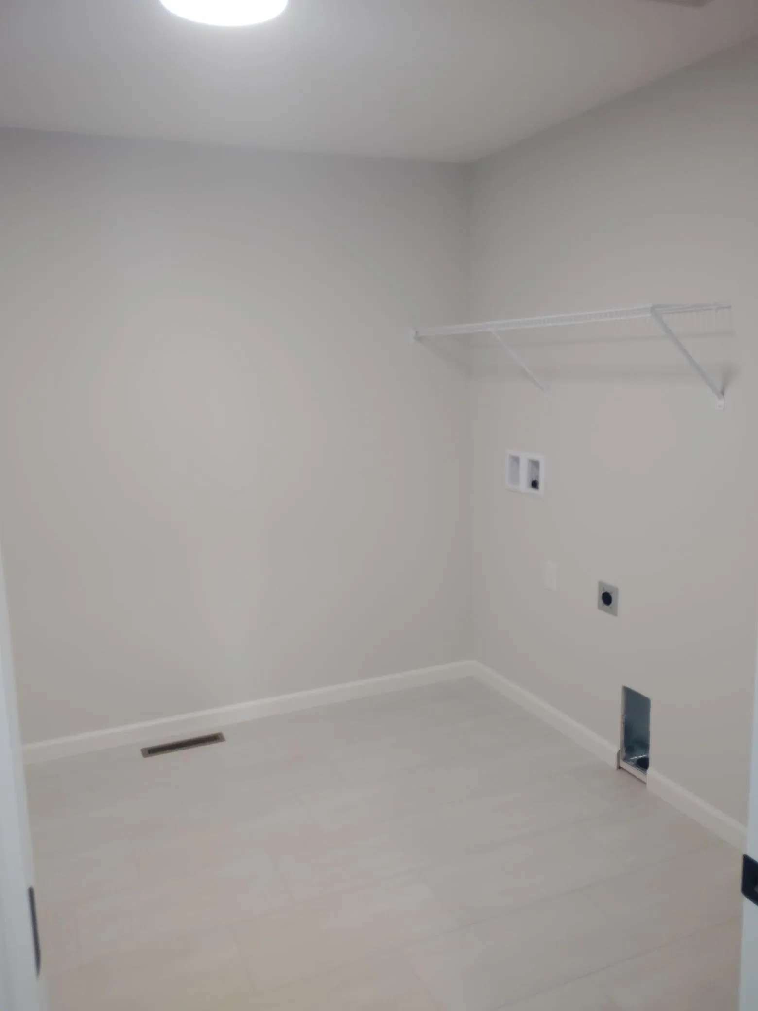 Photo 15 of 10569 Goodview S Avenue