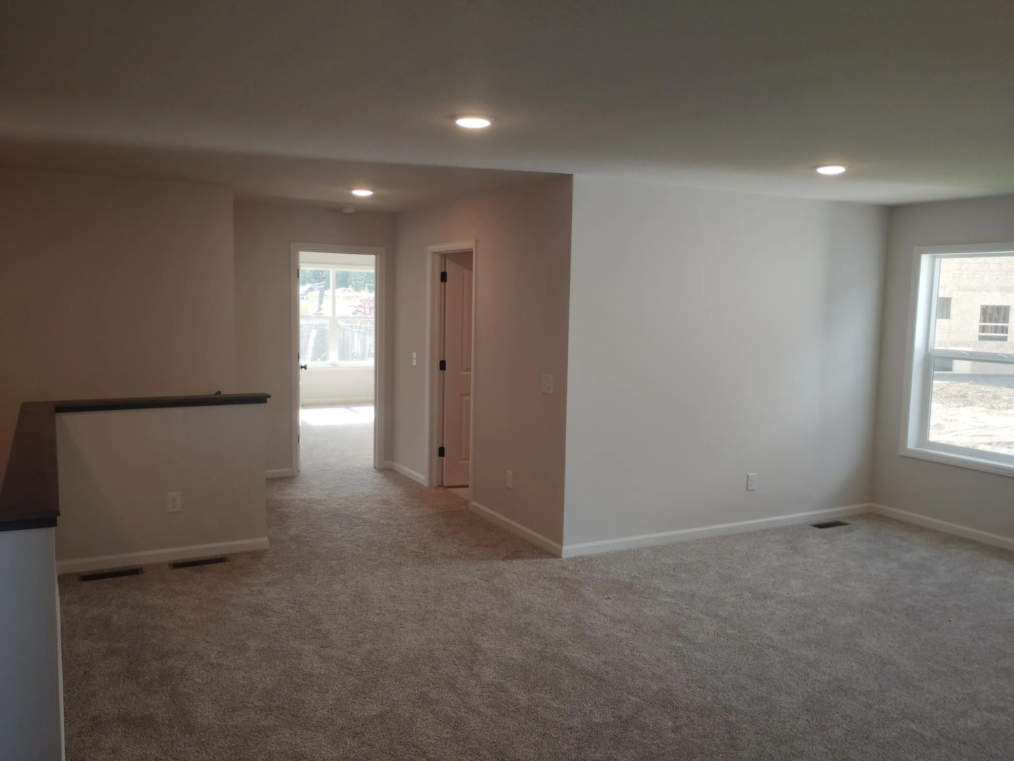 Photo 14 of 10569 Goodview S Avenue