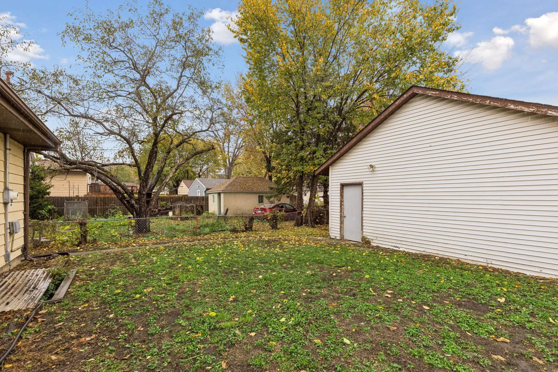 Photo 25 of 613 Fillmore Ne Street
