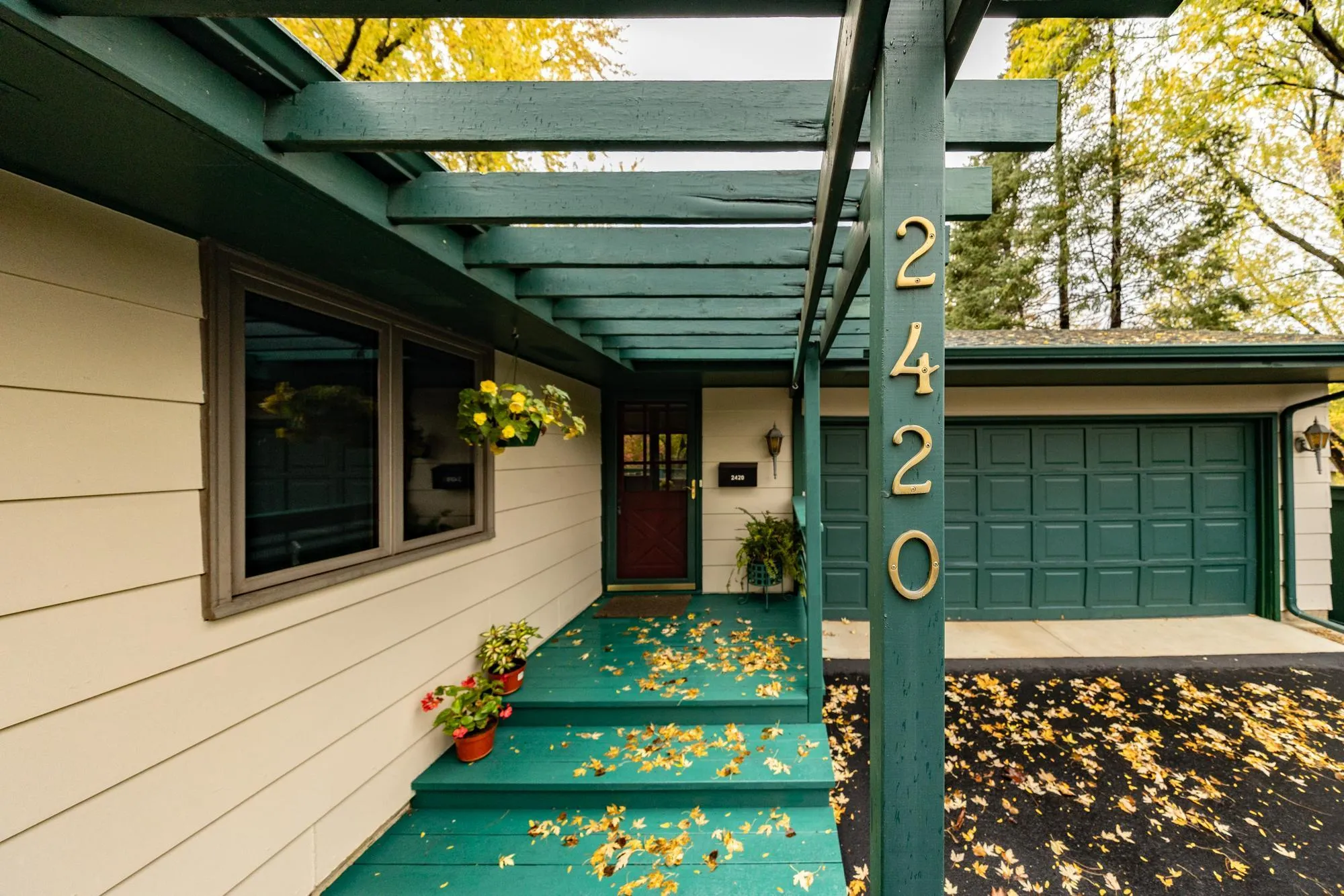 Photo 28 of 2420 W 106th Street