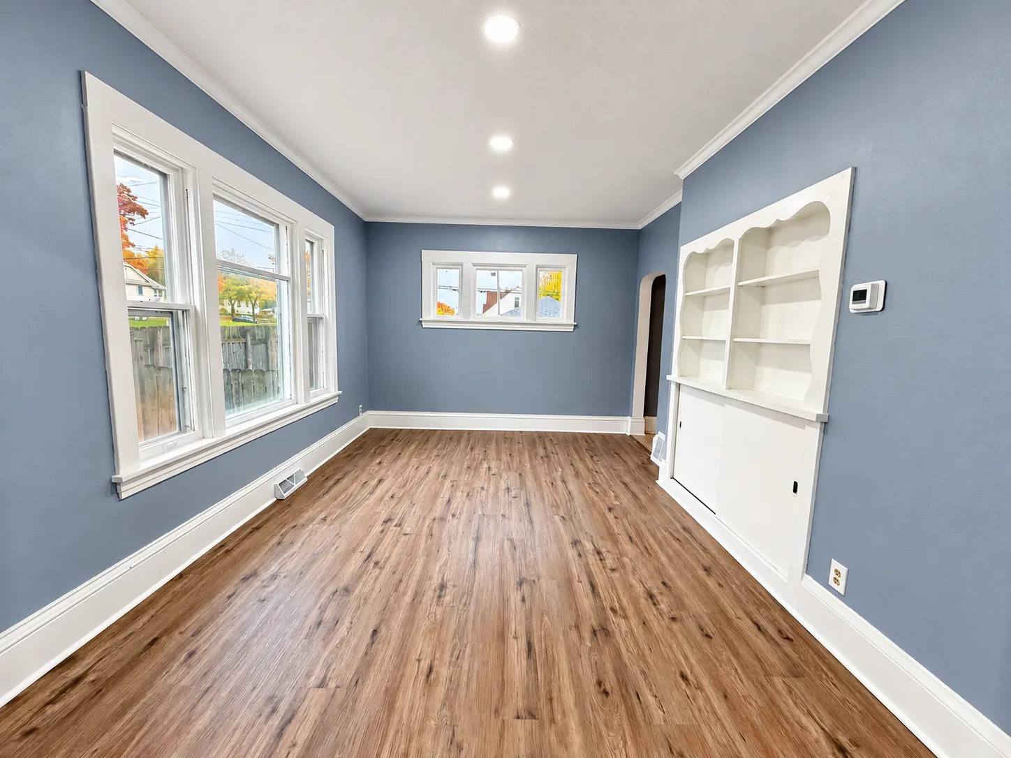 Photo 8 of 3801 Lyndale N Avenue