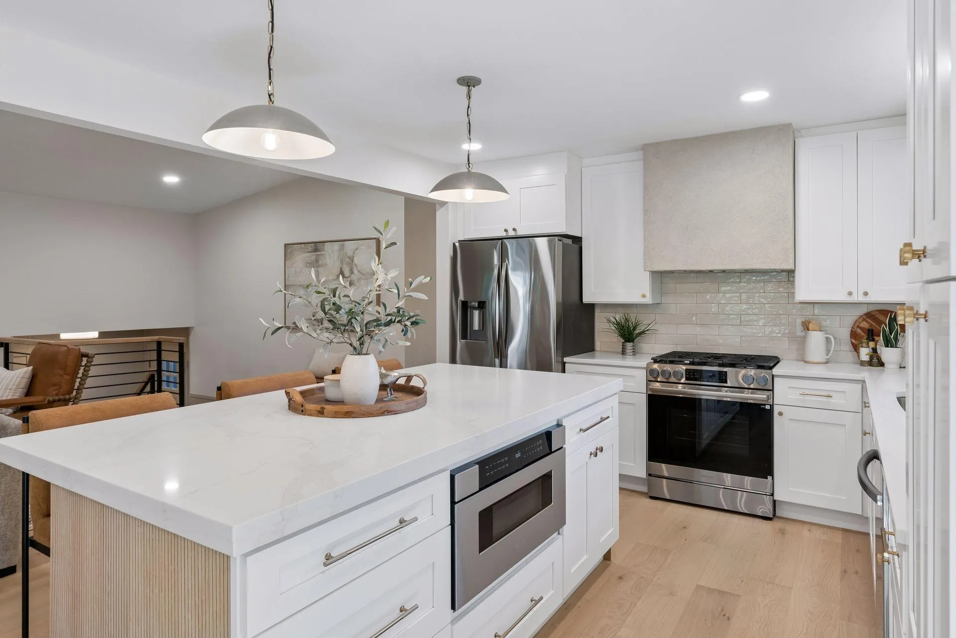 Photo 14 of 5516 Warden Avenue