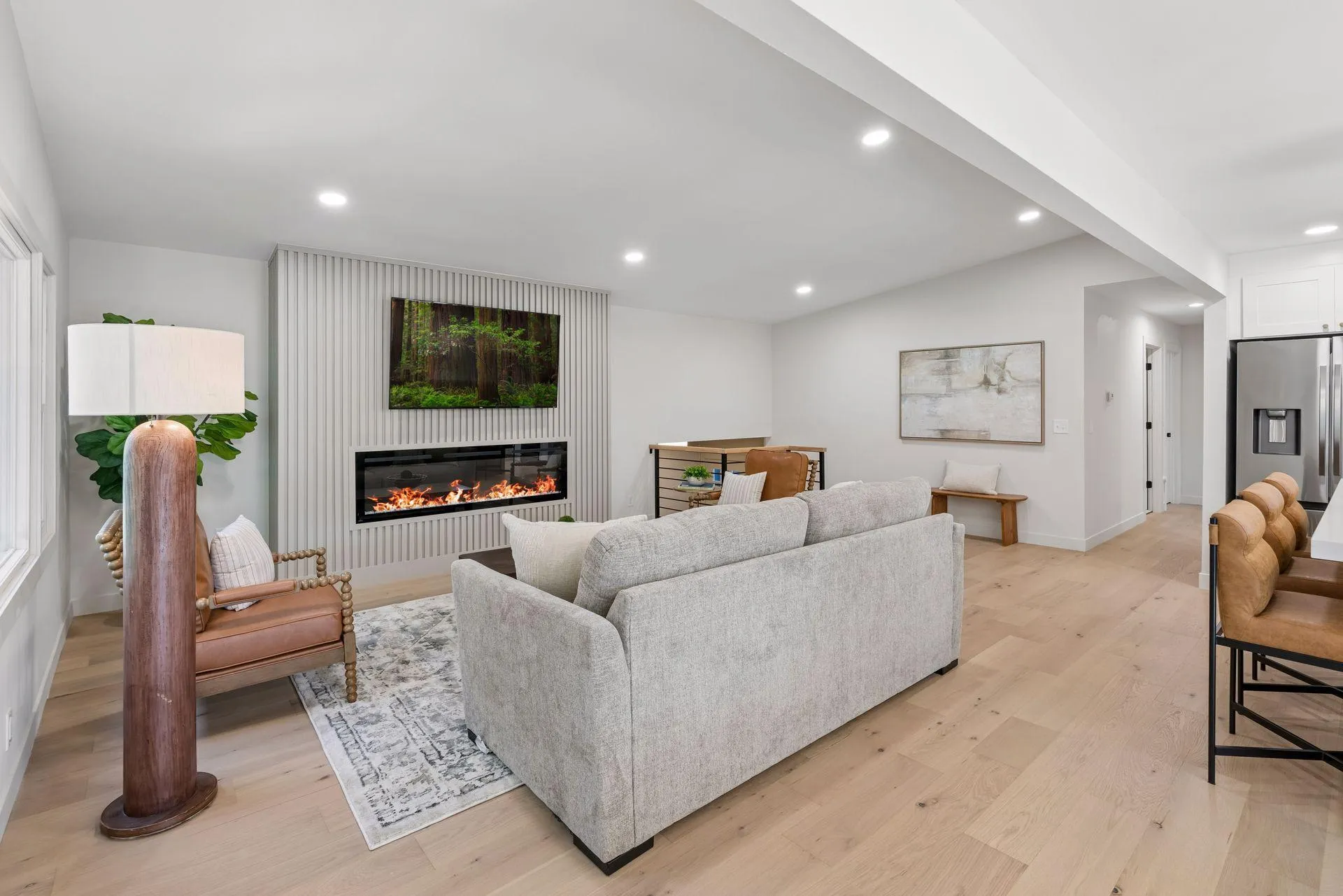 Photo 6 of 5516 Warden Avenue