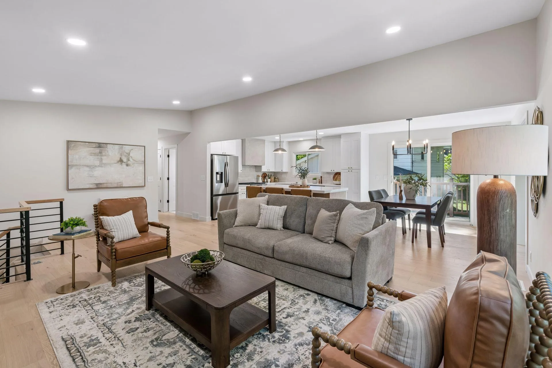Photo 8 of 5516 Warden Avenue