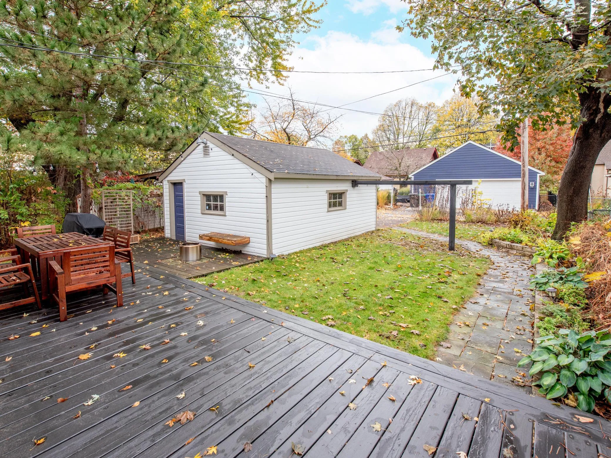 Photo 25 of 1880 Jefferson Avenue