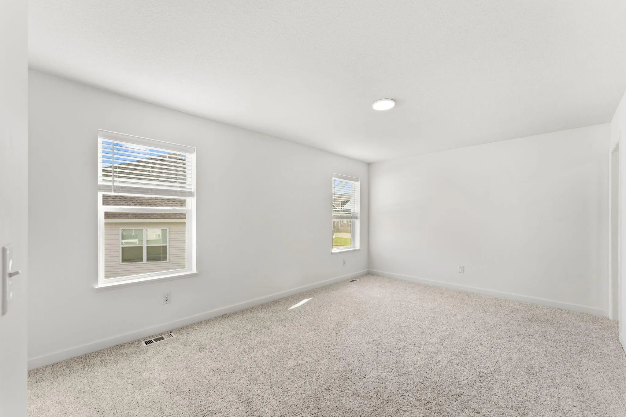 Photo 8 of 1901 Lincoln Avenue