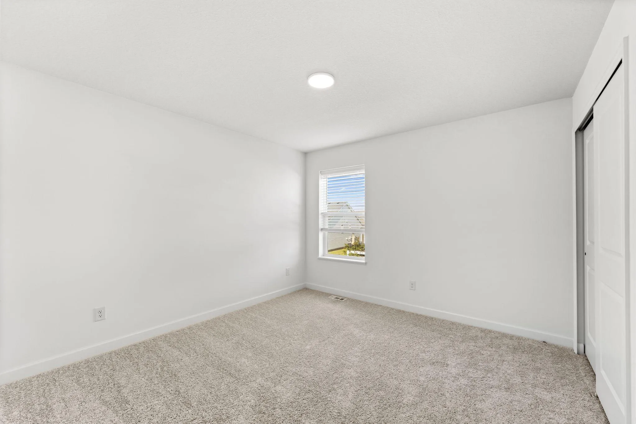 Photo 12 of 1901 Lincoln Avenue