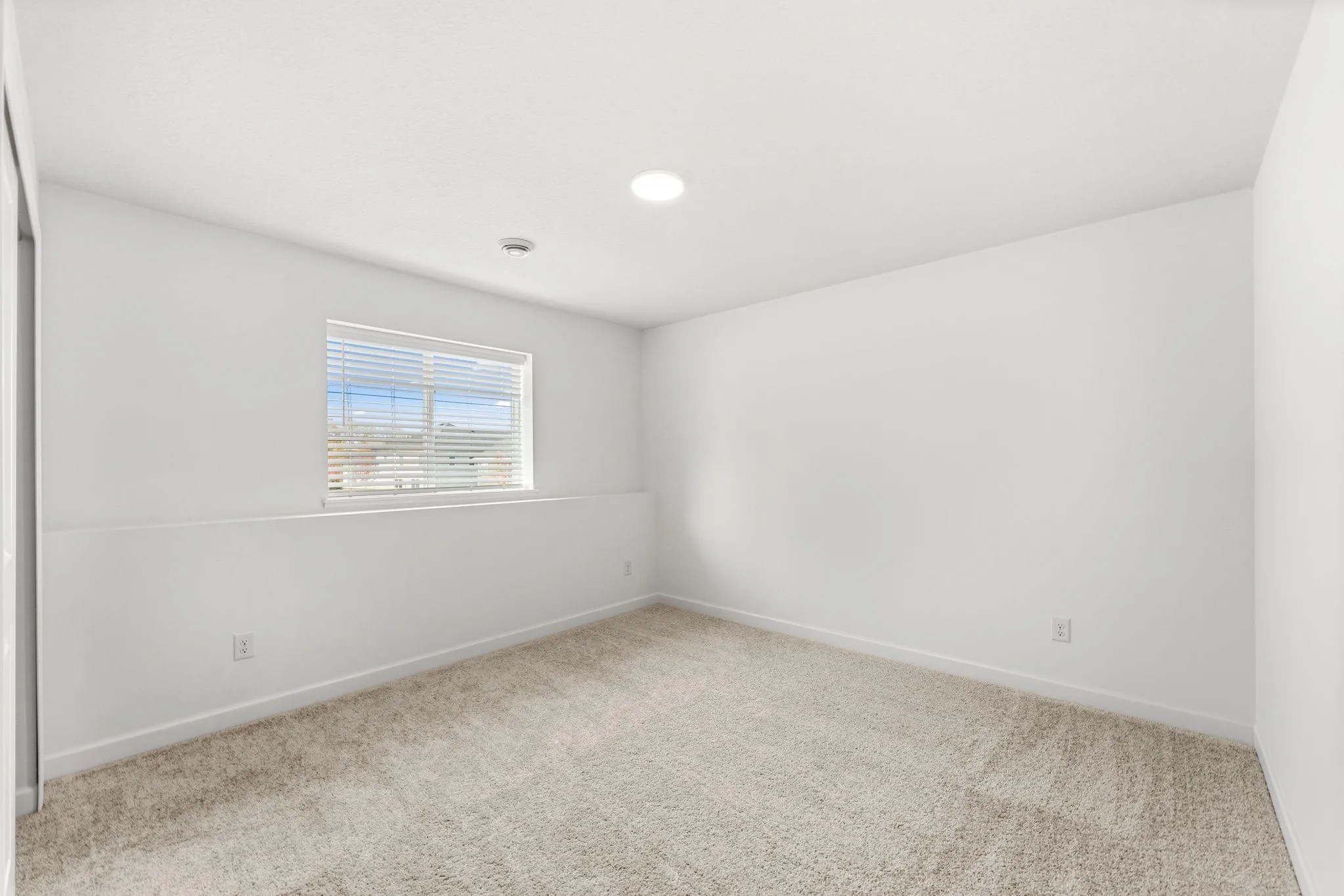 Photo 16 of 1901 Lincoln Avenue