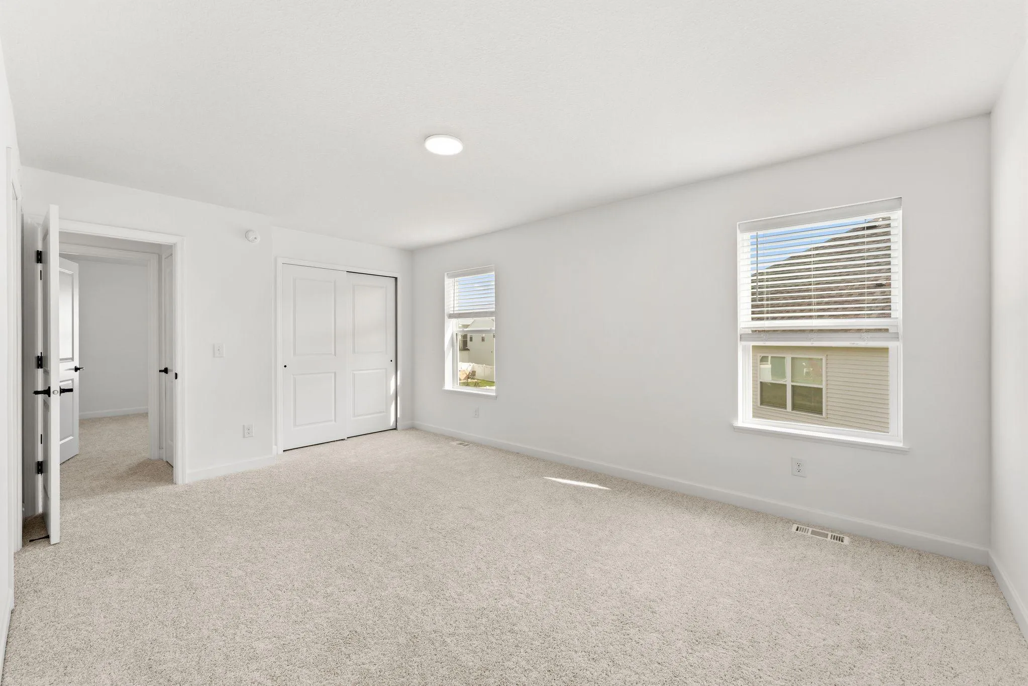 Photo 9 of 1901 Lincoln Avenue