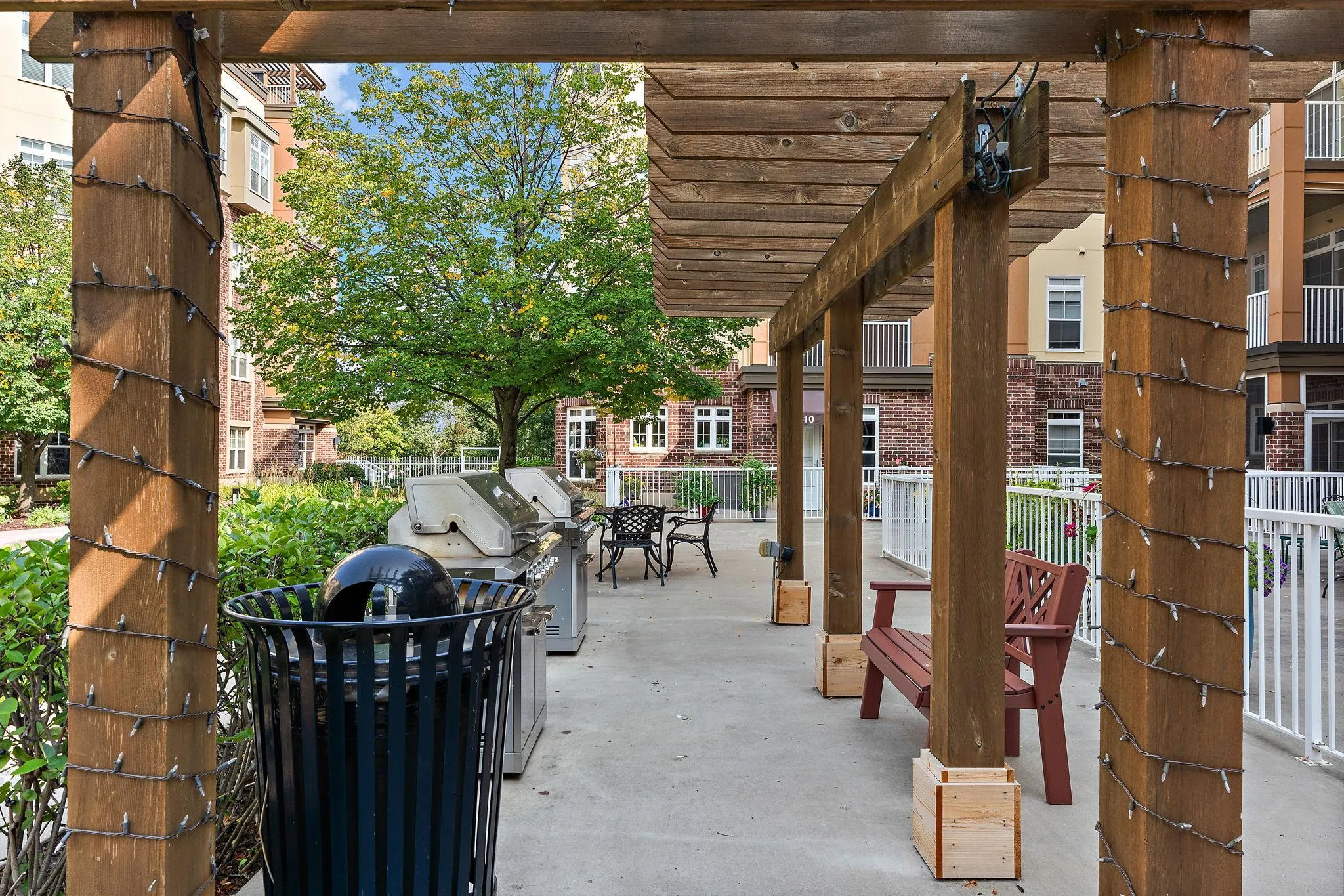 Photo 31 of 2407 39th Ne Avenue Unit 409