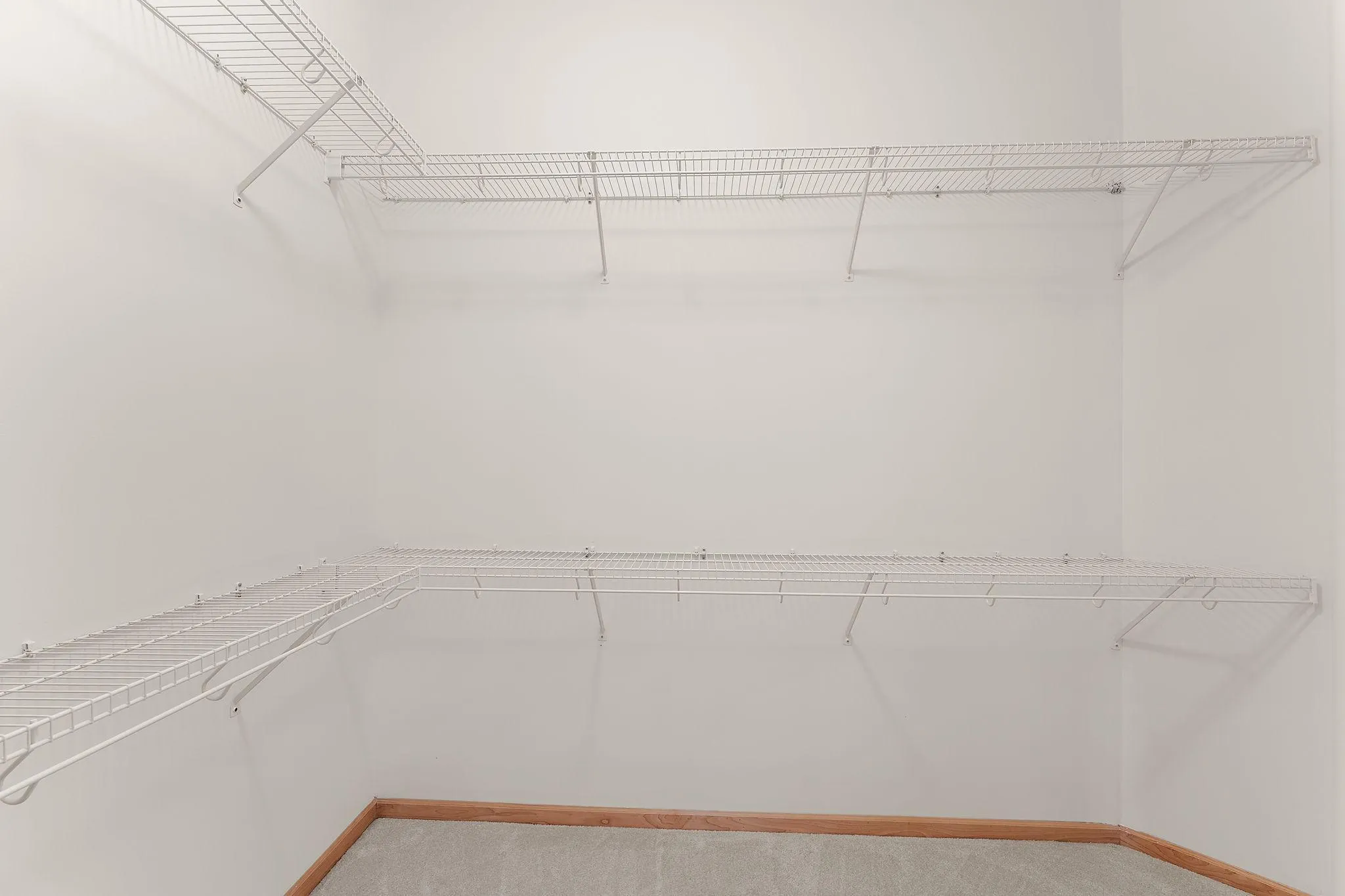 Photo 17 of 2407 39th Ne Avenue Unit 409
