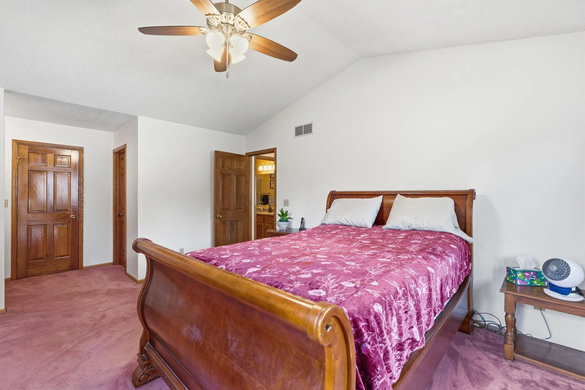 Photo 8 of 651 Allen Avenue