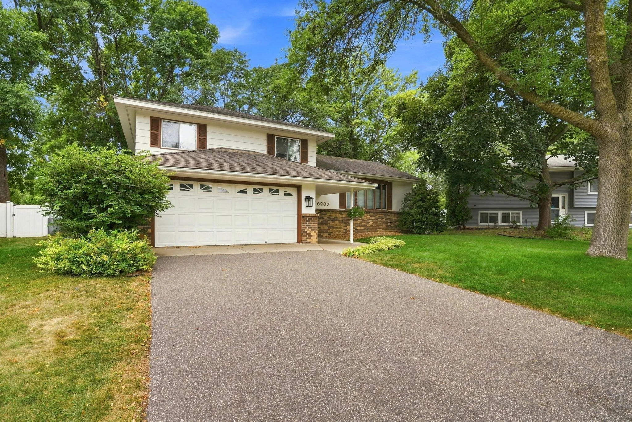 Photo 34 of 6207 Edgemont N Boulevard