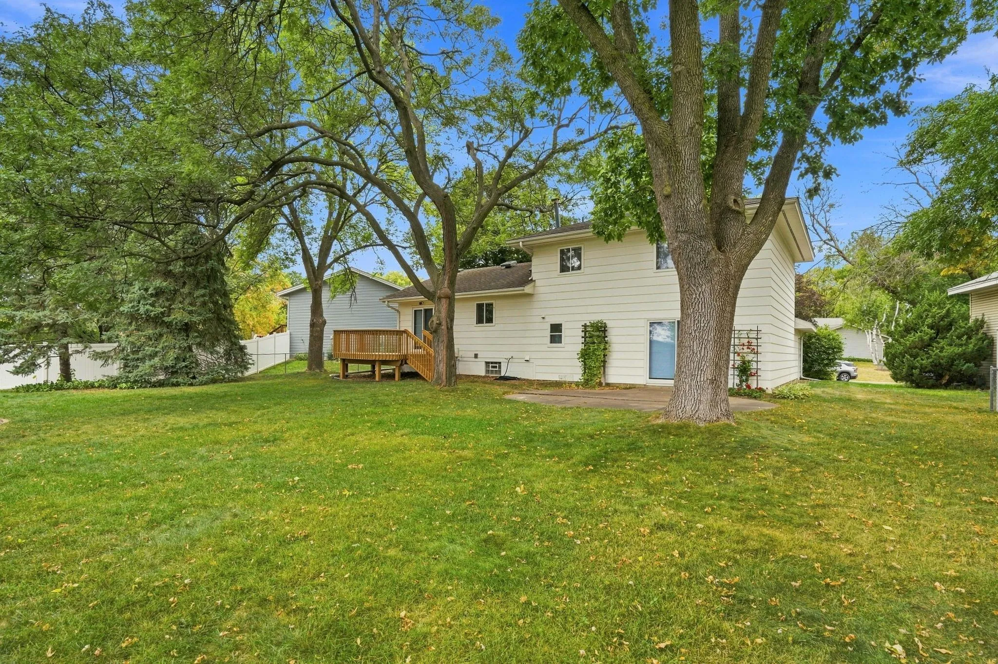 Photo 32 of 6207 Edgemont N Boulevard
