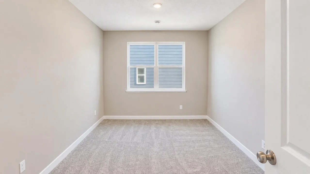 Photo 8 of 2148 Bluff Heights Drive