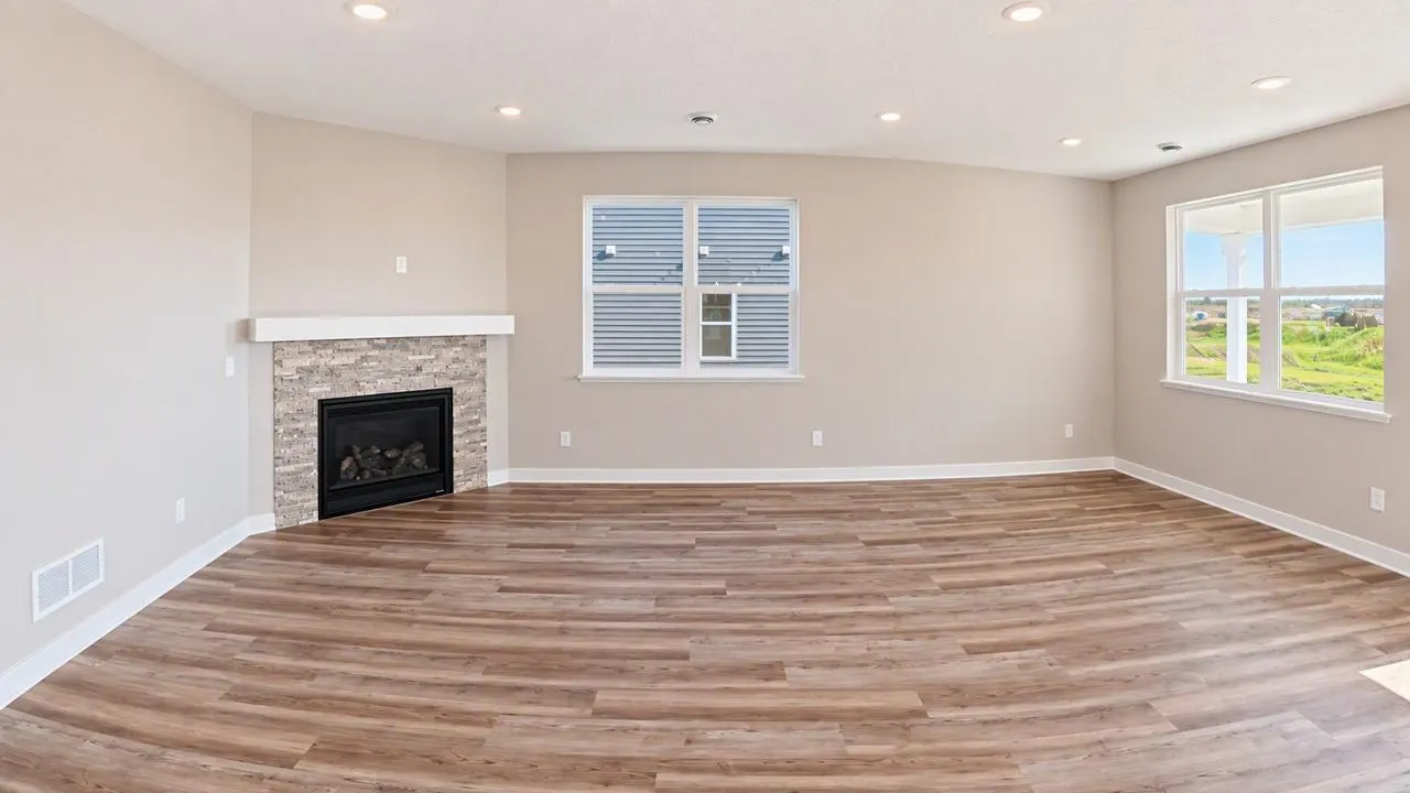 Photo 5 of 2148 Bluff Heights Drive