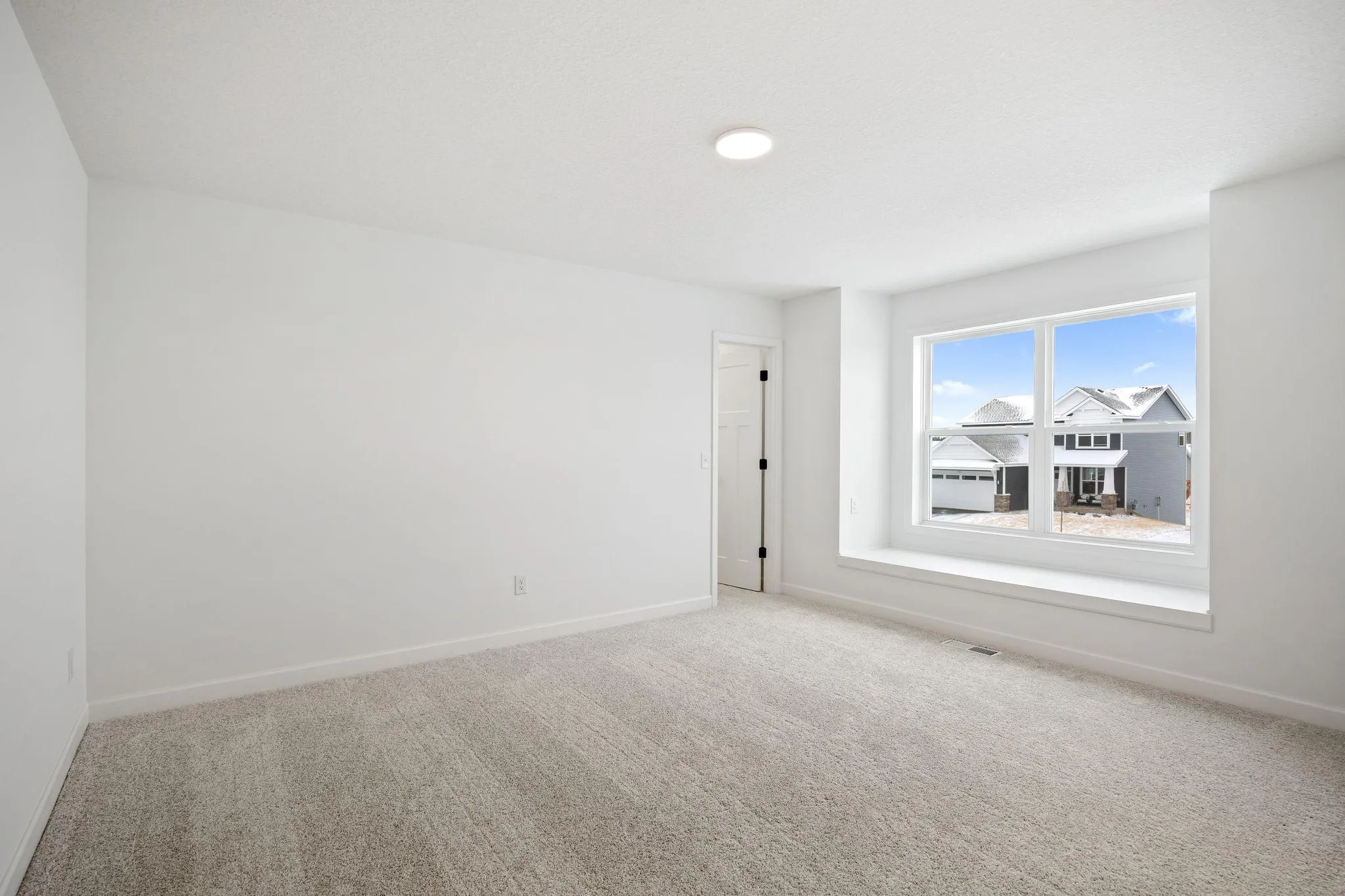 Photo 11 of 1090 Achilles Drive