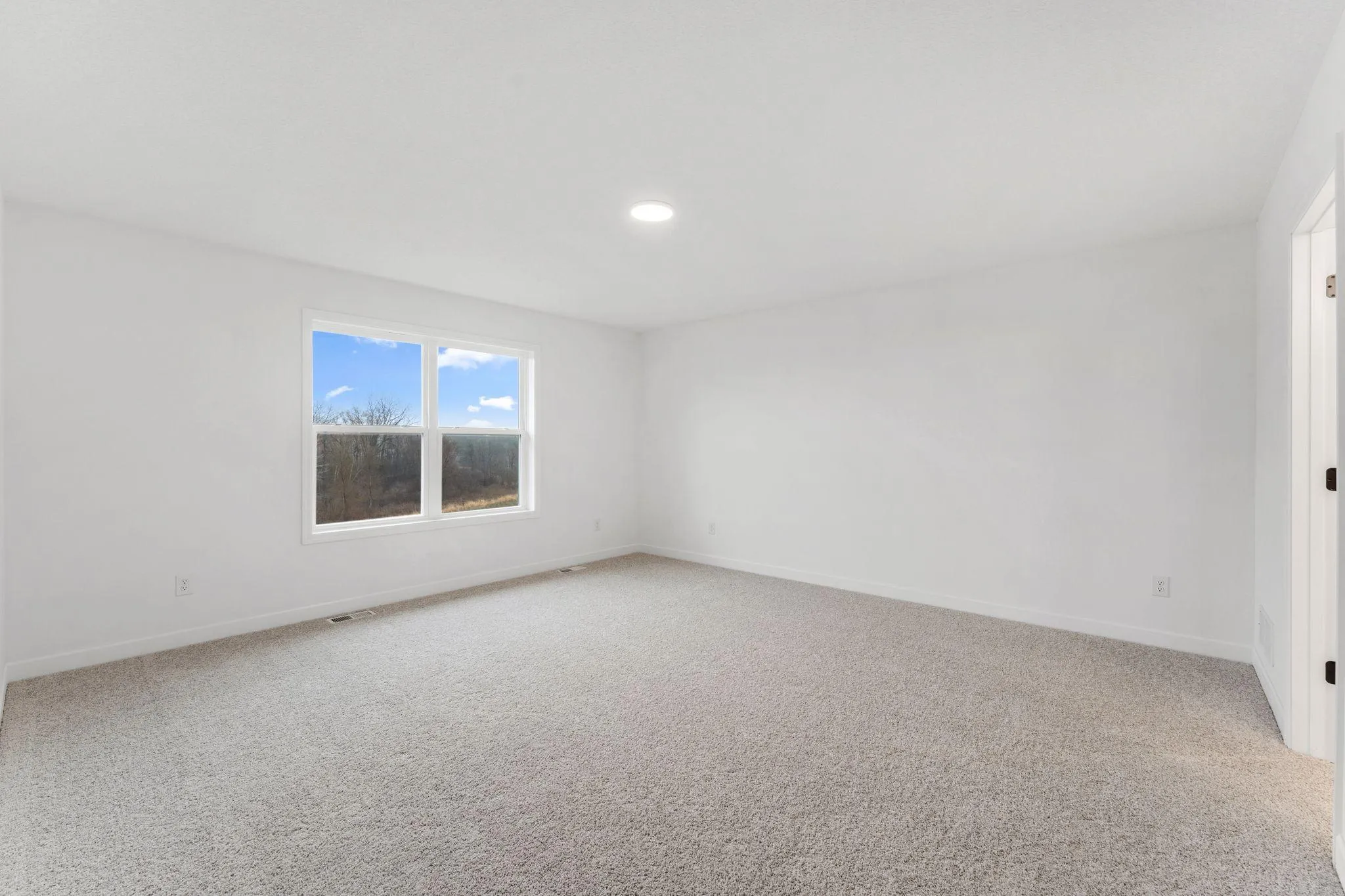 Photo 8 of 1088 Aster Boulevard