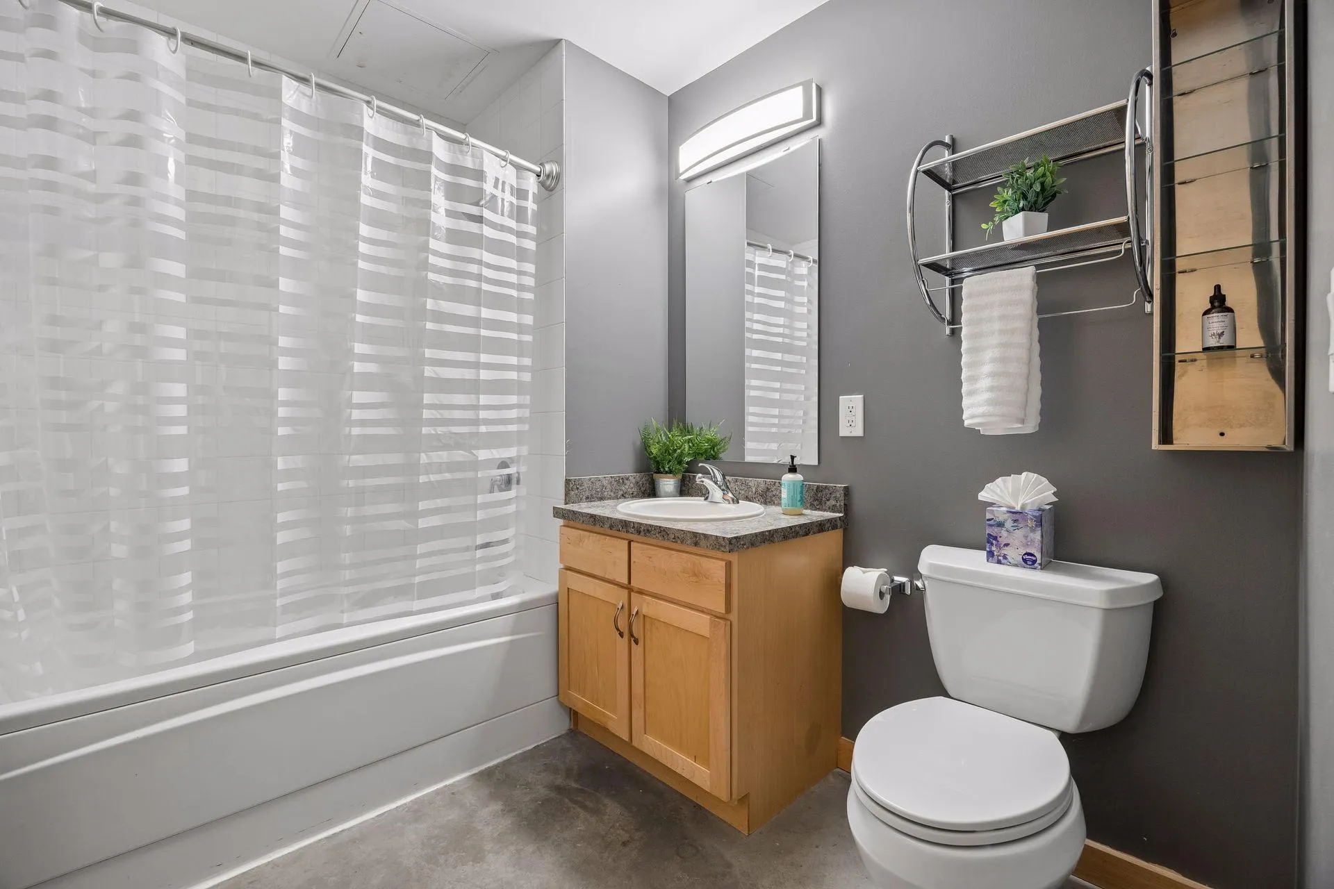 Photo 16 of 720 N 4th Street Unit 212