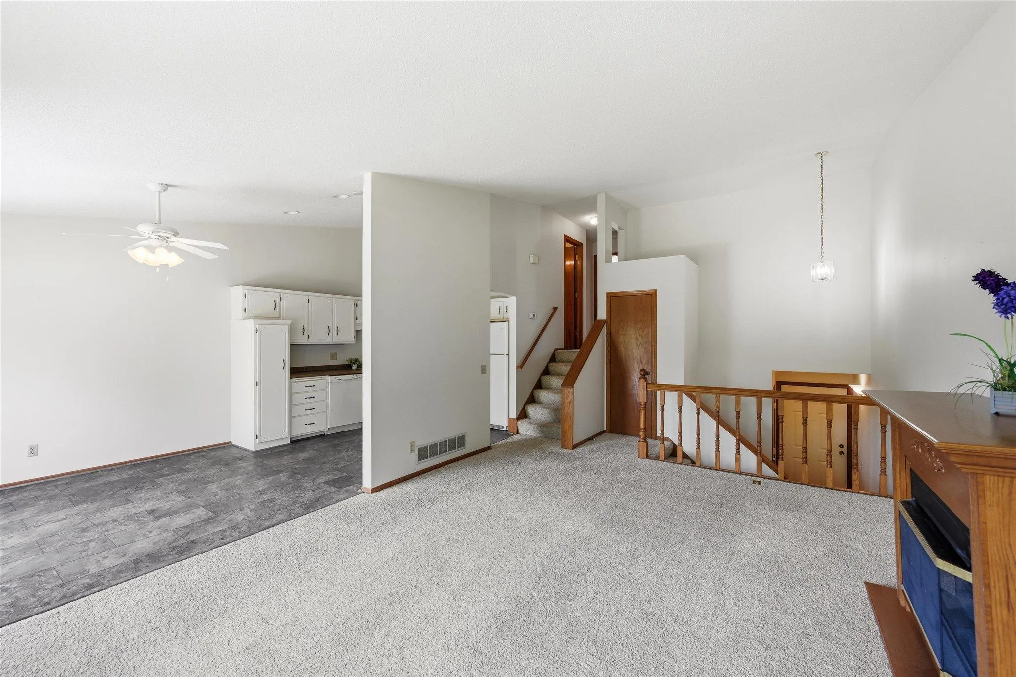 Photo 13 of 4029 Silver Lake Rd Ne