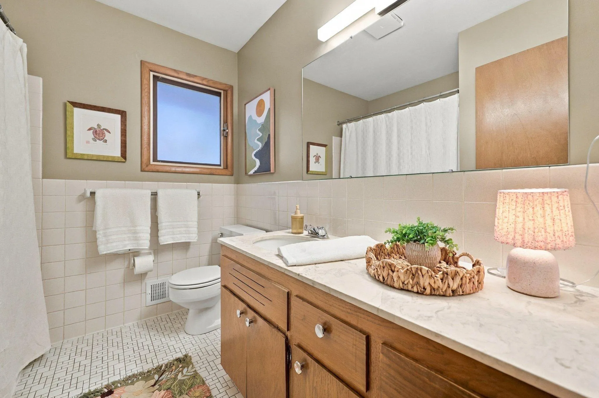 Photo 13 of 620 Riviera Drive