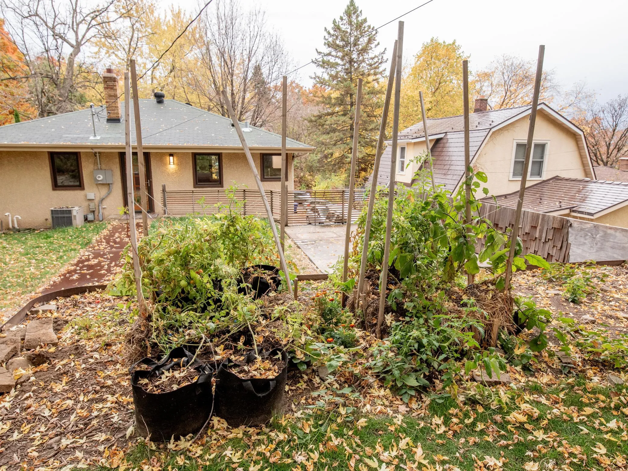 Photo 36 of 2387 Bourne Avenue