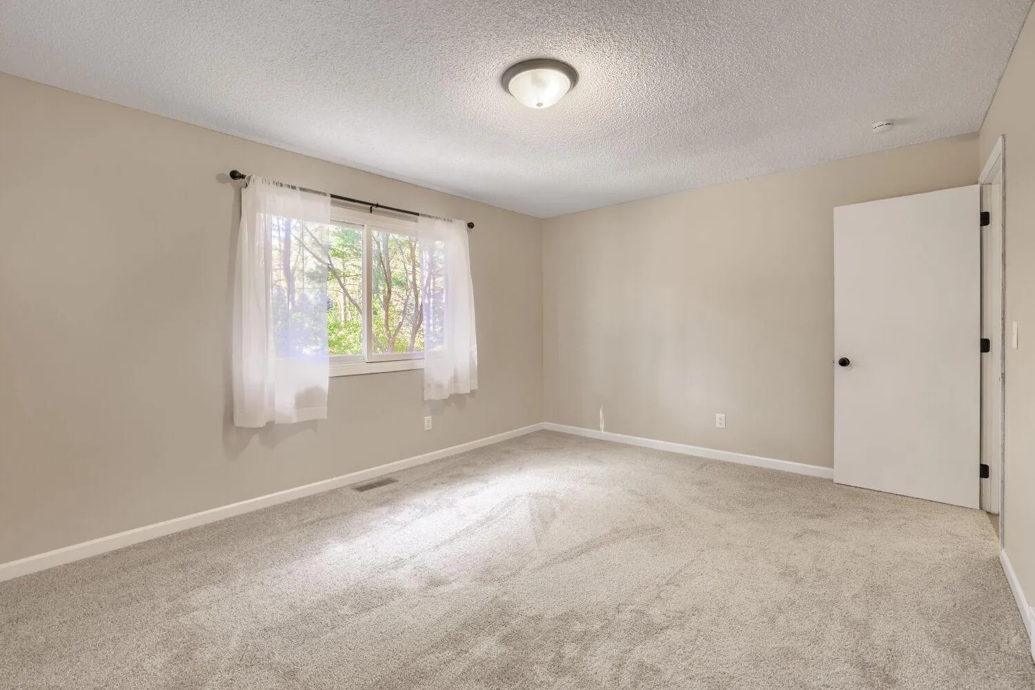Photo 16 of 7382 Sunset Avenue