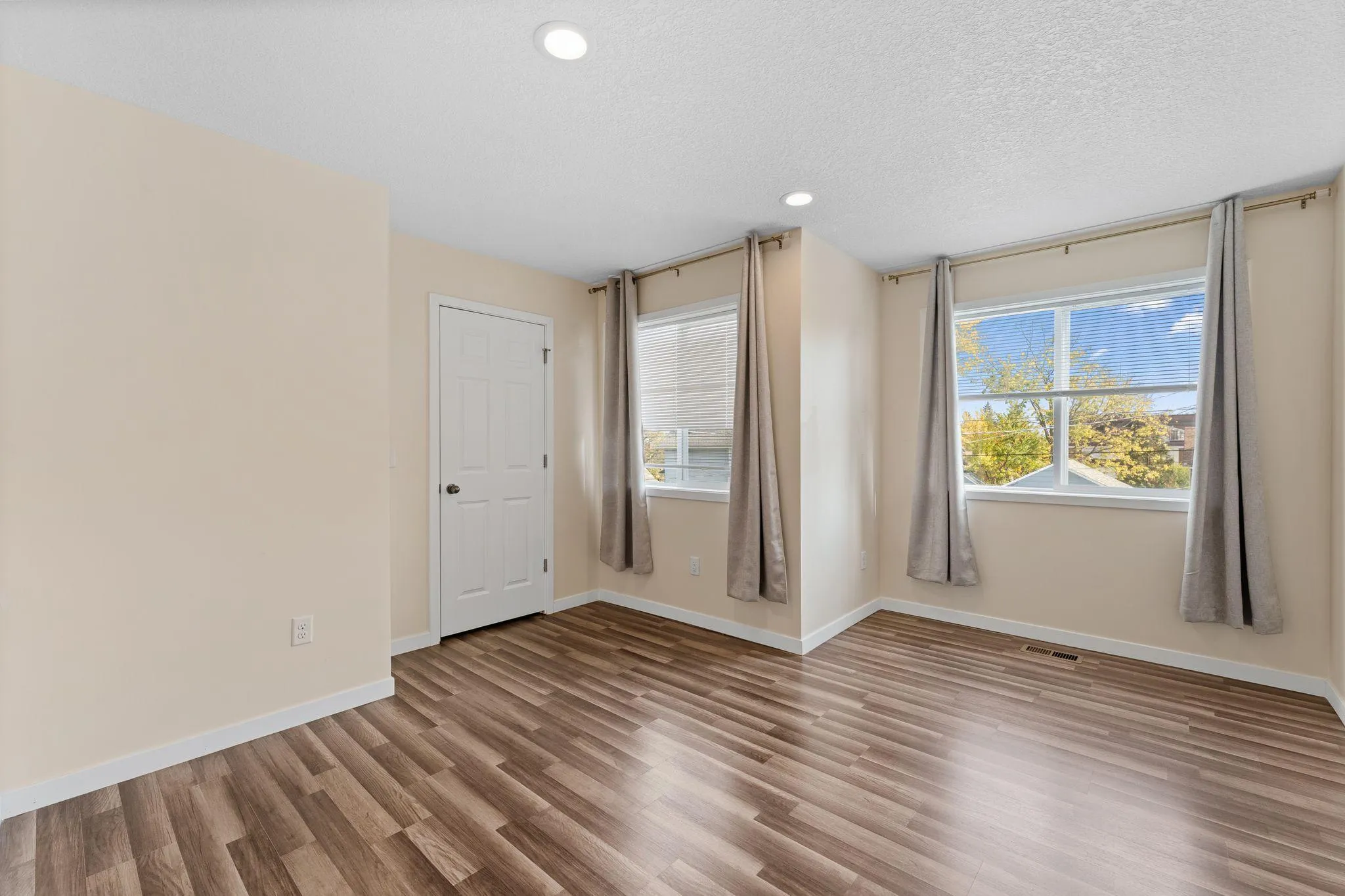 Photo 36 of 636 Hall Avenue