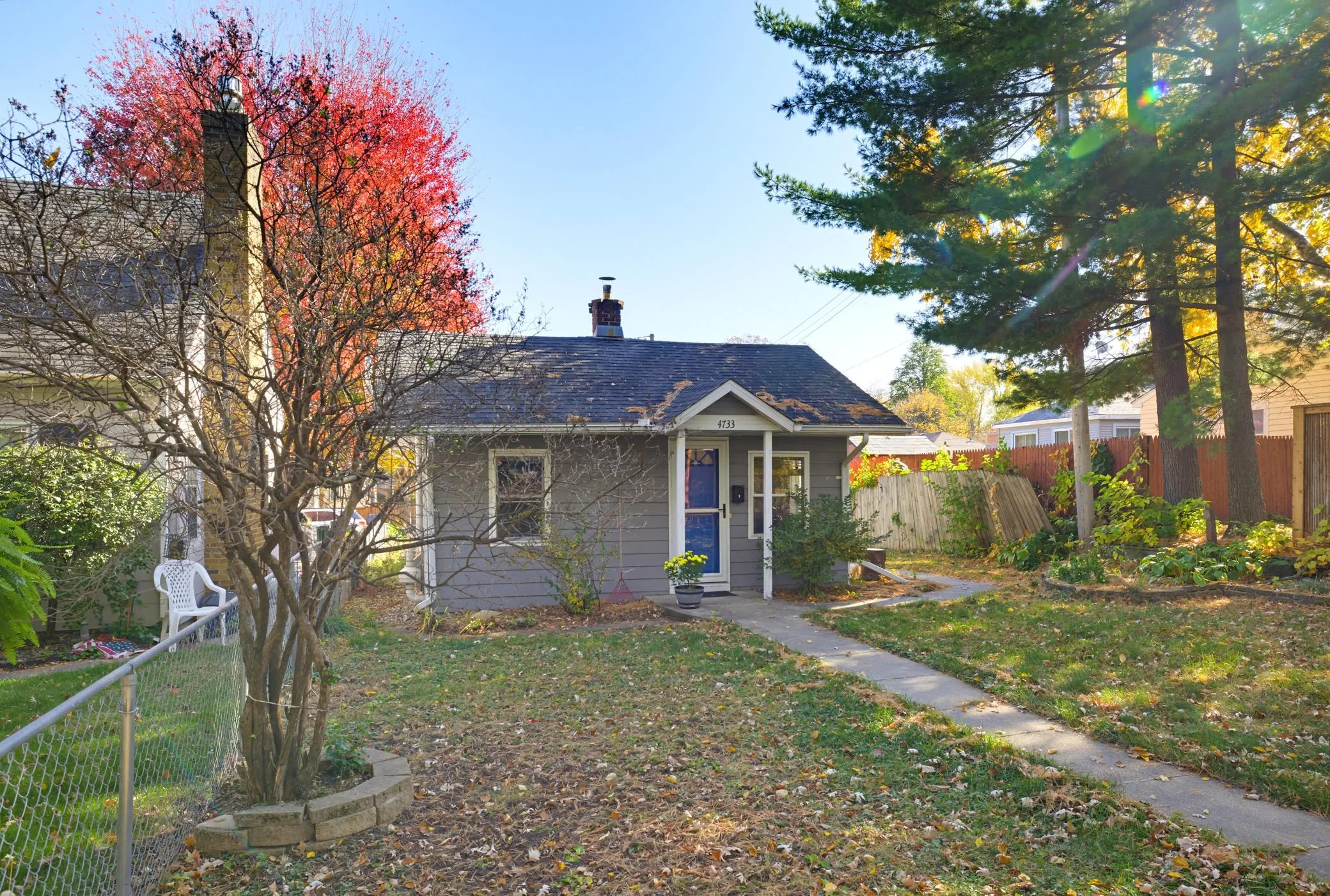 Photo 3 of 4733 36th S Avenue