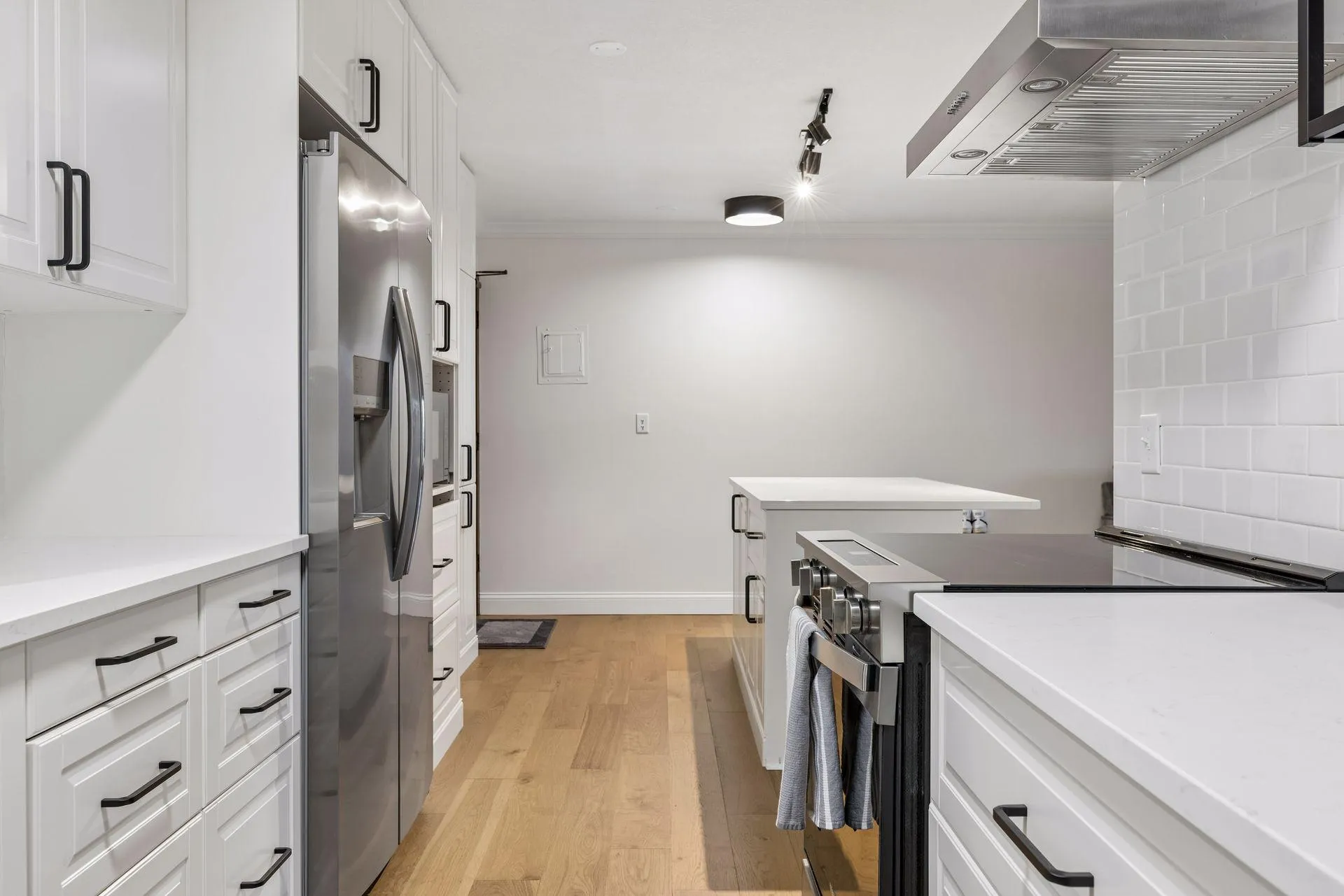 Photo 8 of 7412 W 22nd Street Unit 204