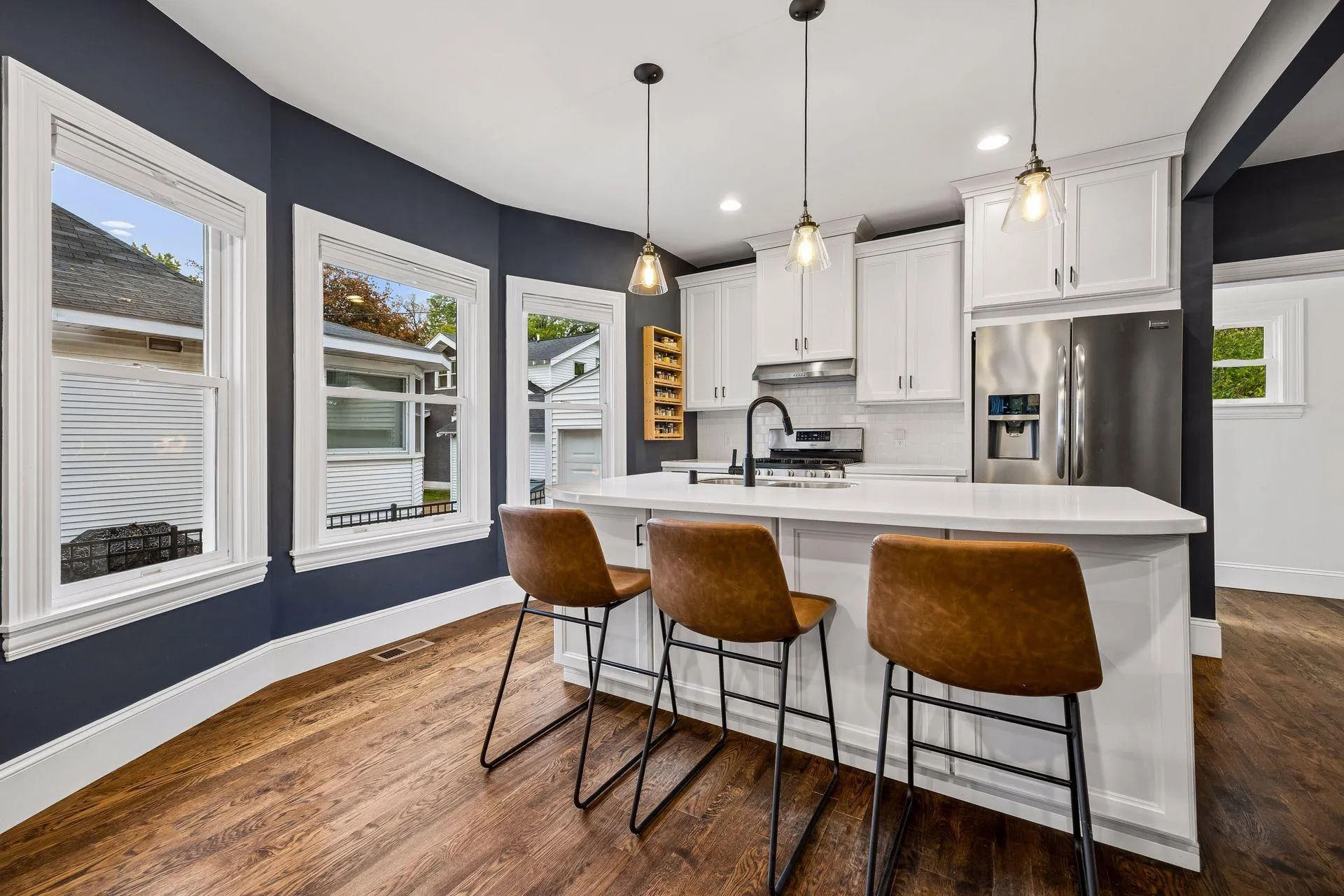 Photo 12 of 3011 W 45th Street