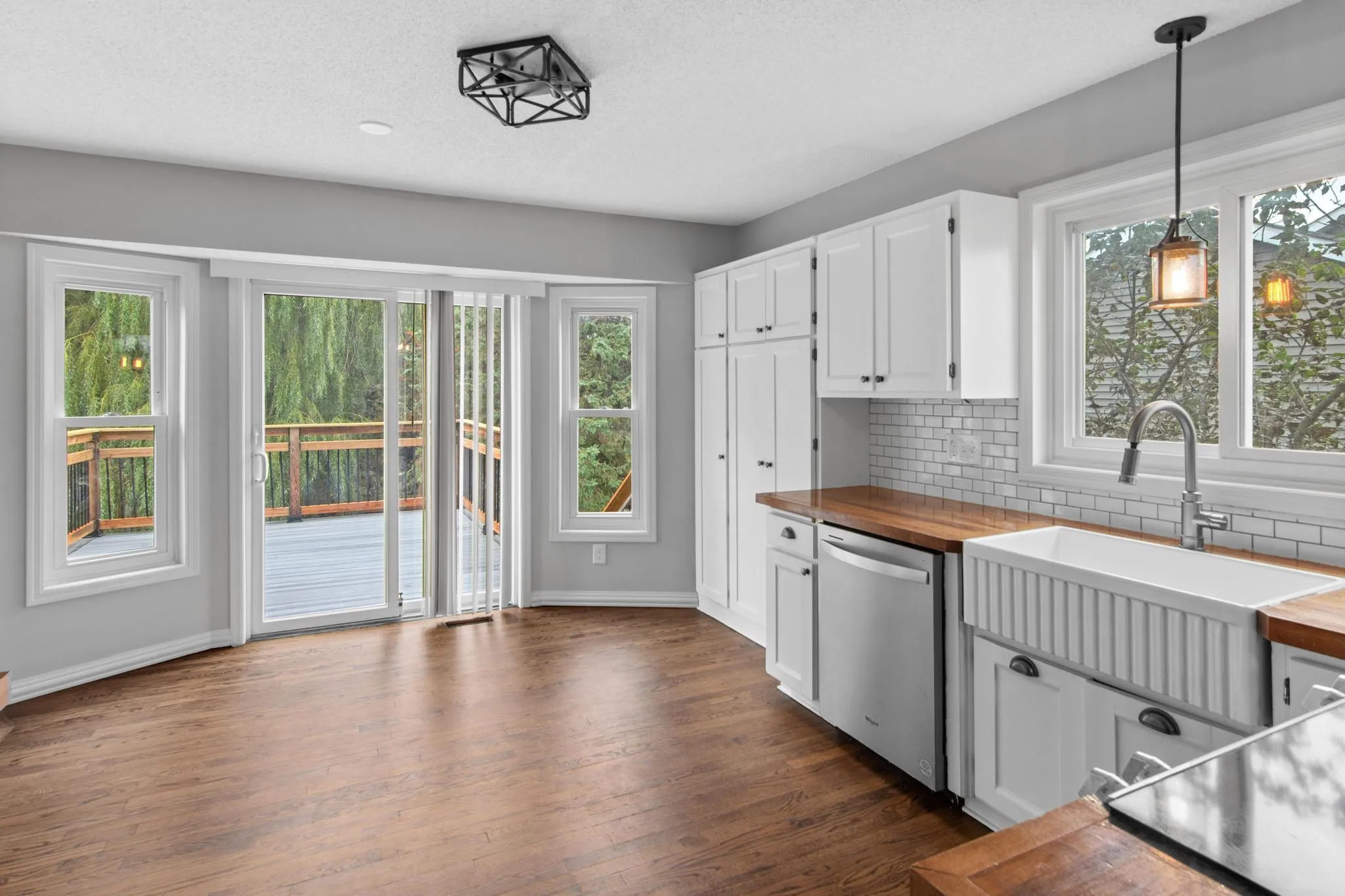 Photo 4 of 14601 Argon Nw Street