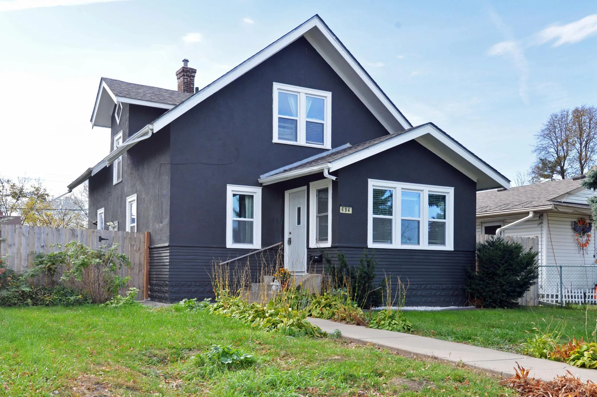 Photo 1 of 694 37th Ne Avenue