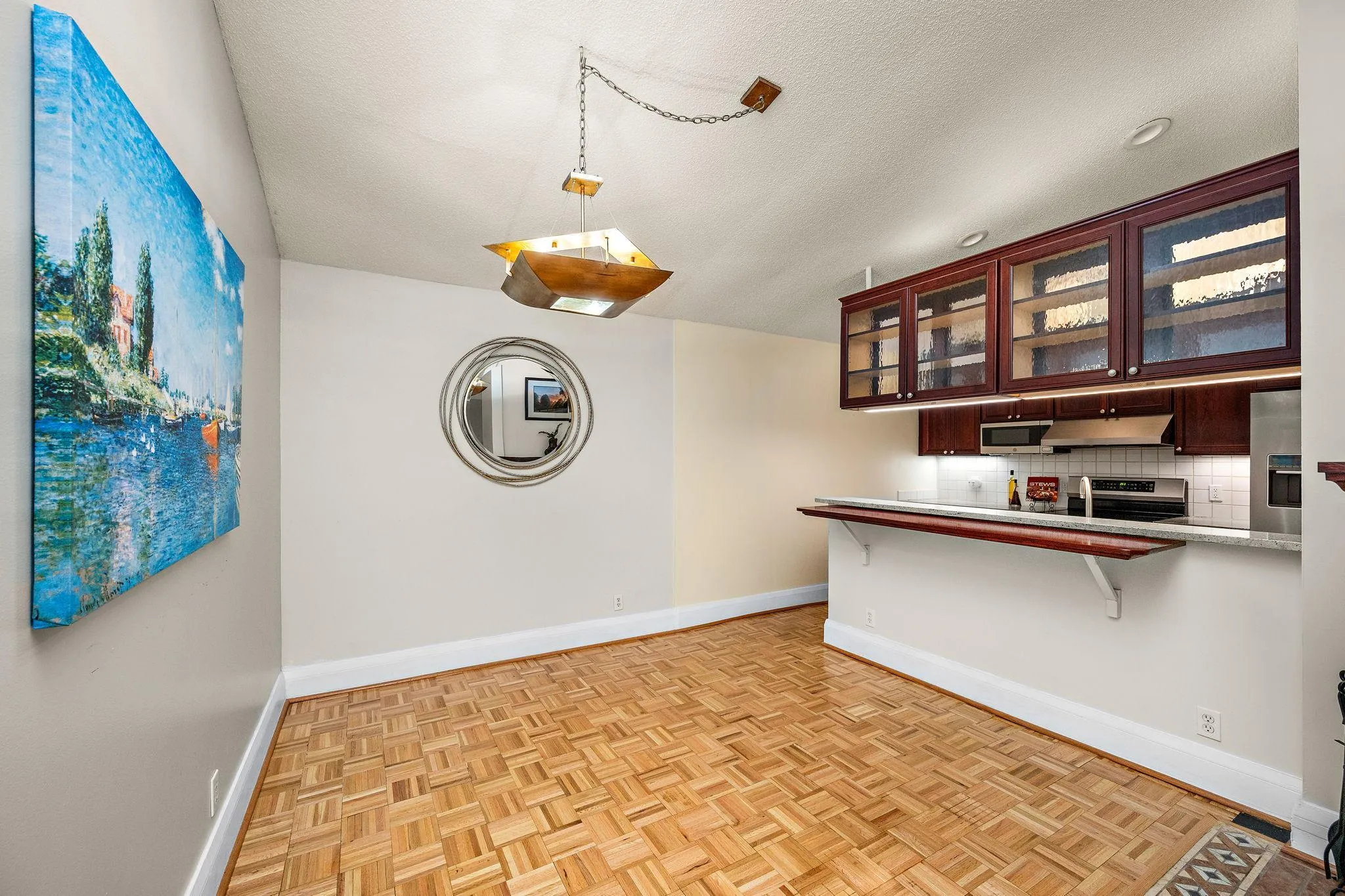 Photo 9 of 79 Western N Avenue Unit 605