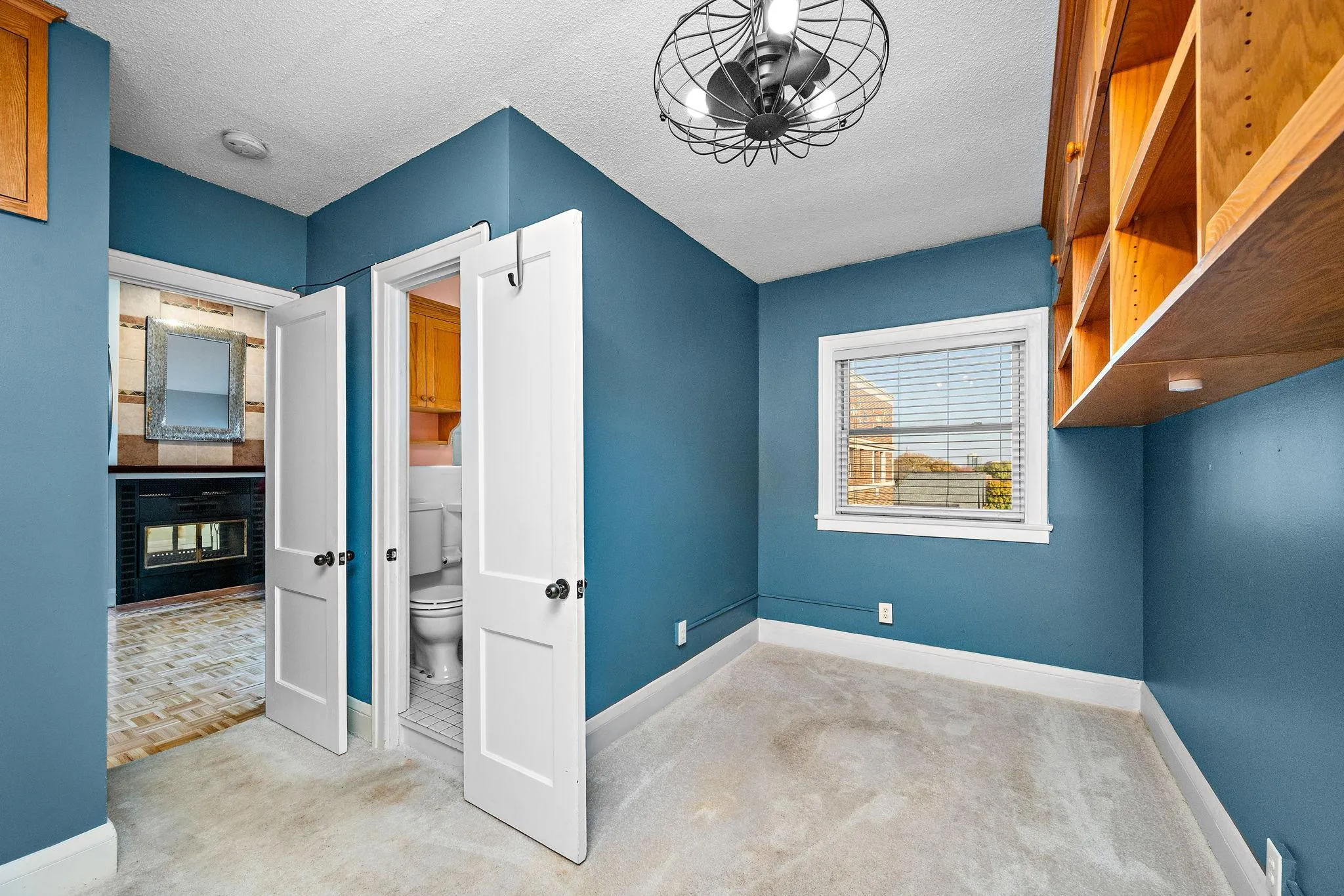 Photo 19 of 79 Western N Avenue Unit 605