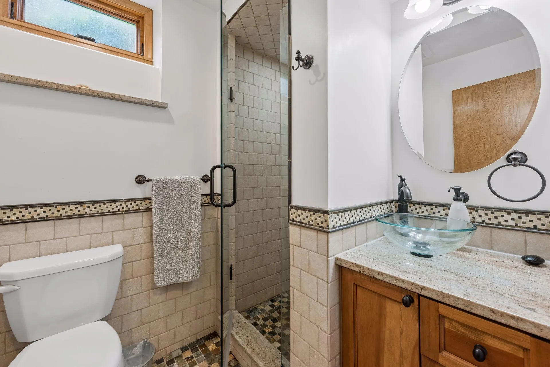 Photo 21 of 2911 W 54th Street