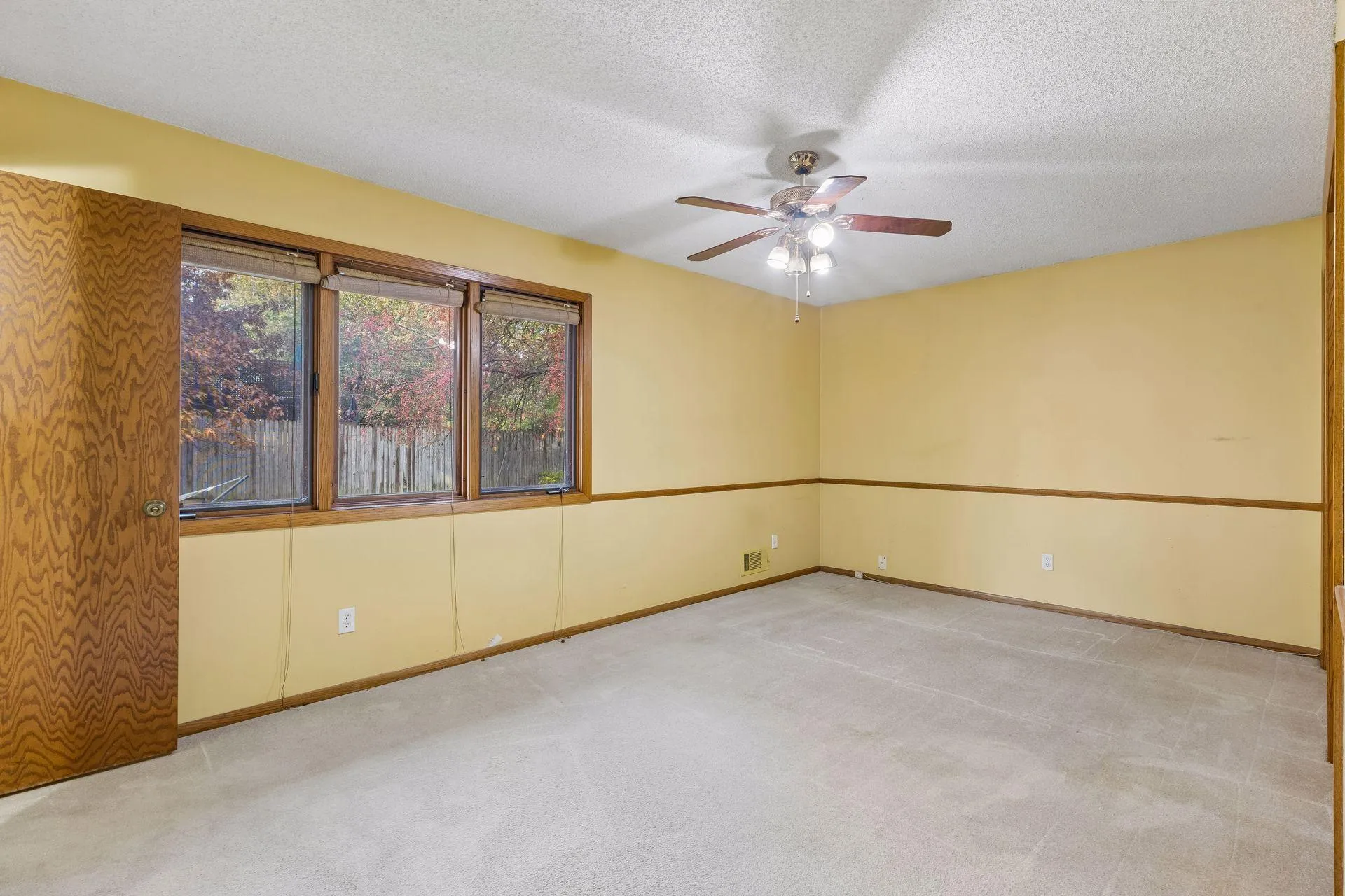 Photo 17 of 16640 N Hillcrest Court