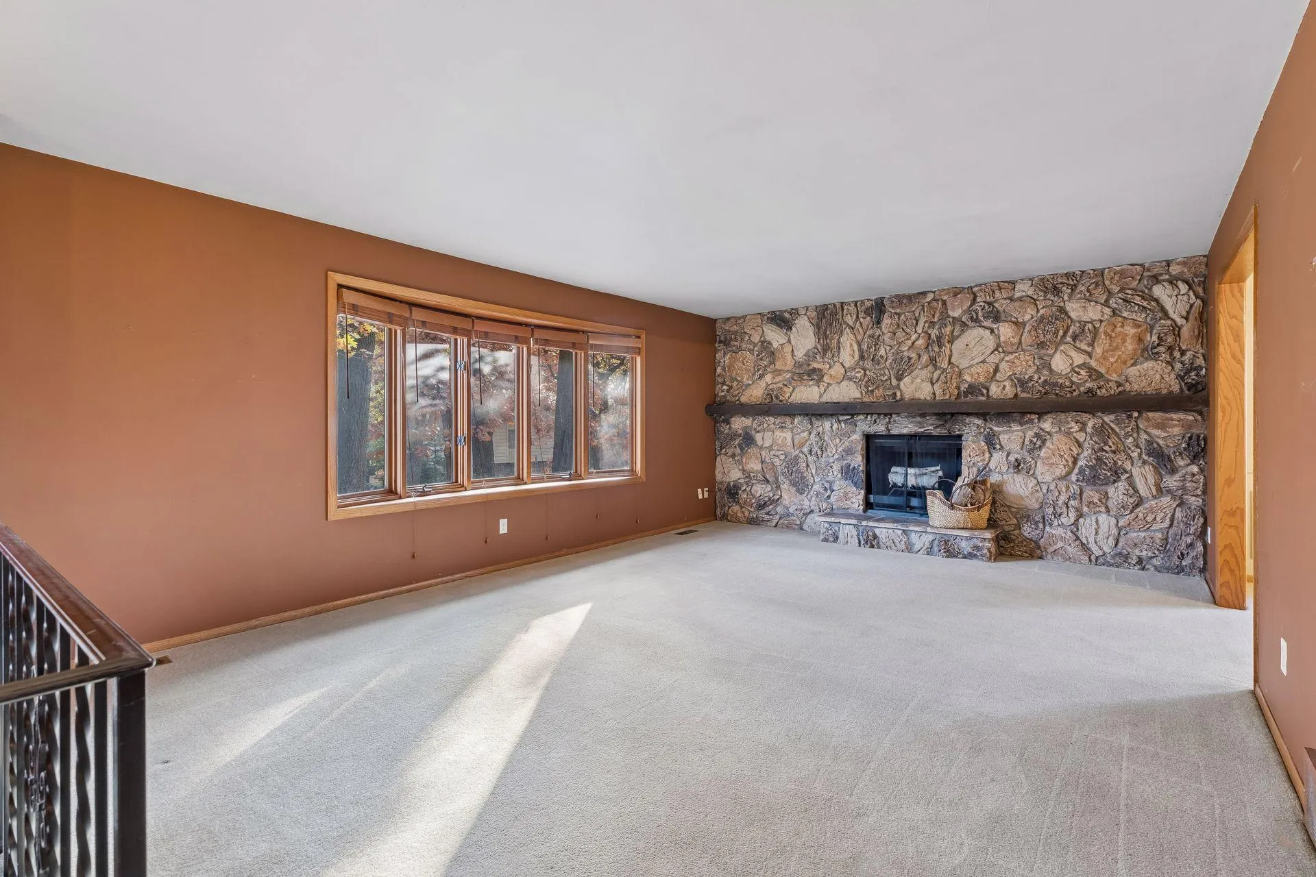 Photo 5 of 16640 N Hillcrest Court