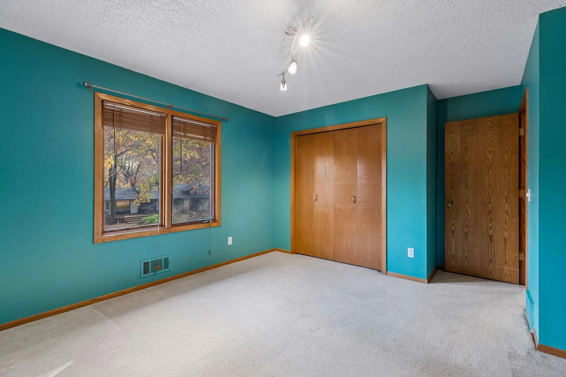 Photo 23 of 16640 N Hillcrest Court