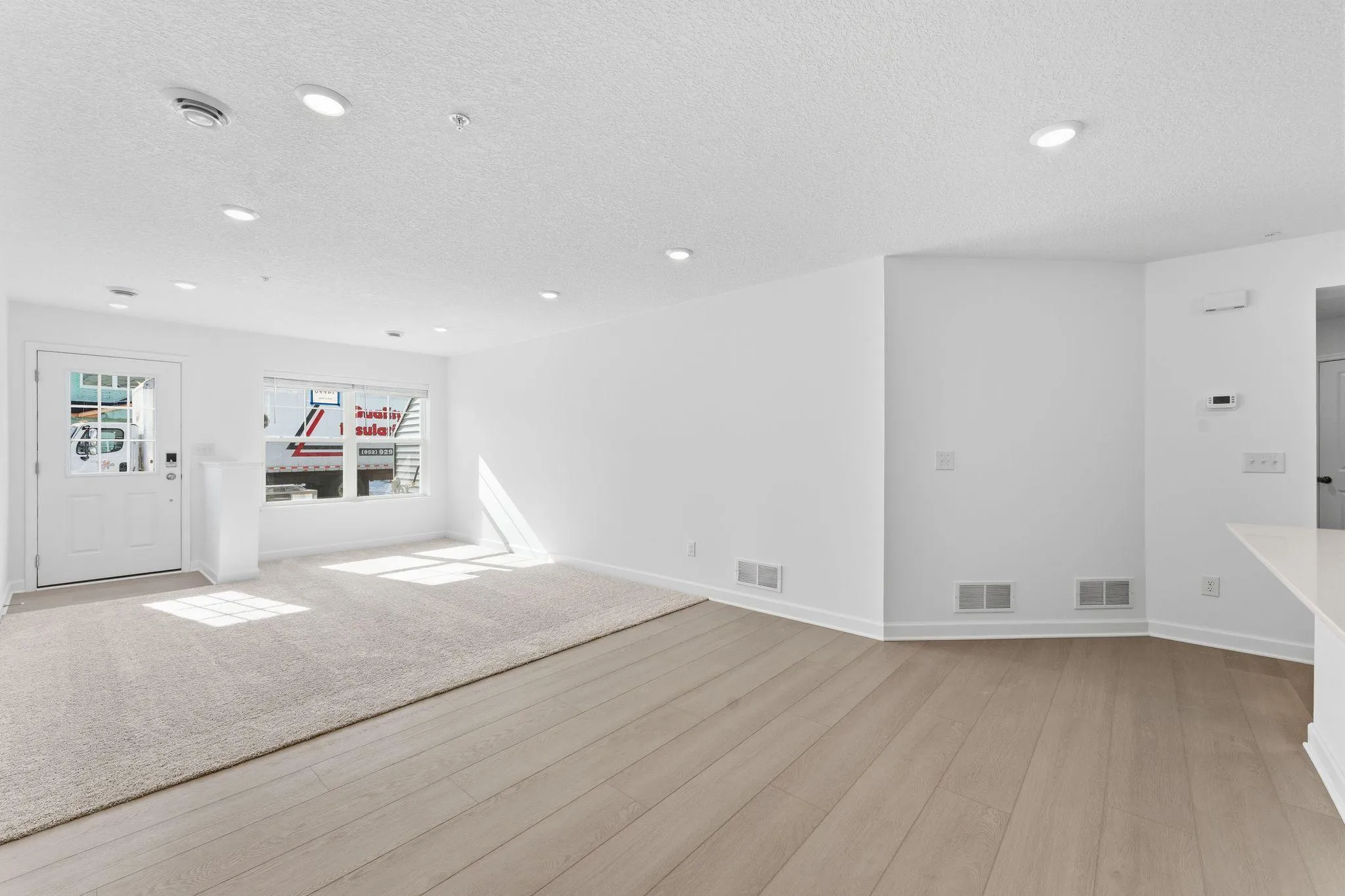 Photo 6 of 3087 Vanderbie Street