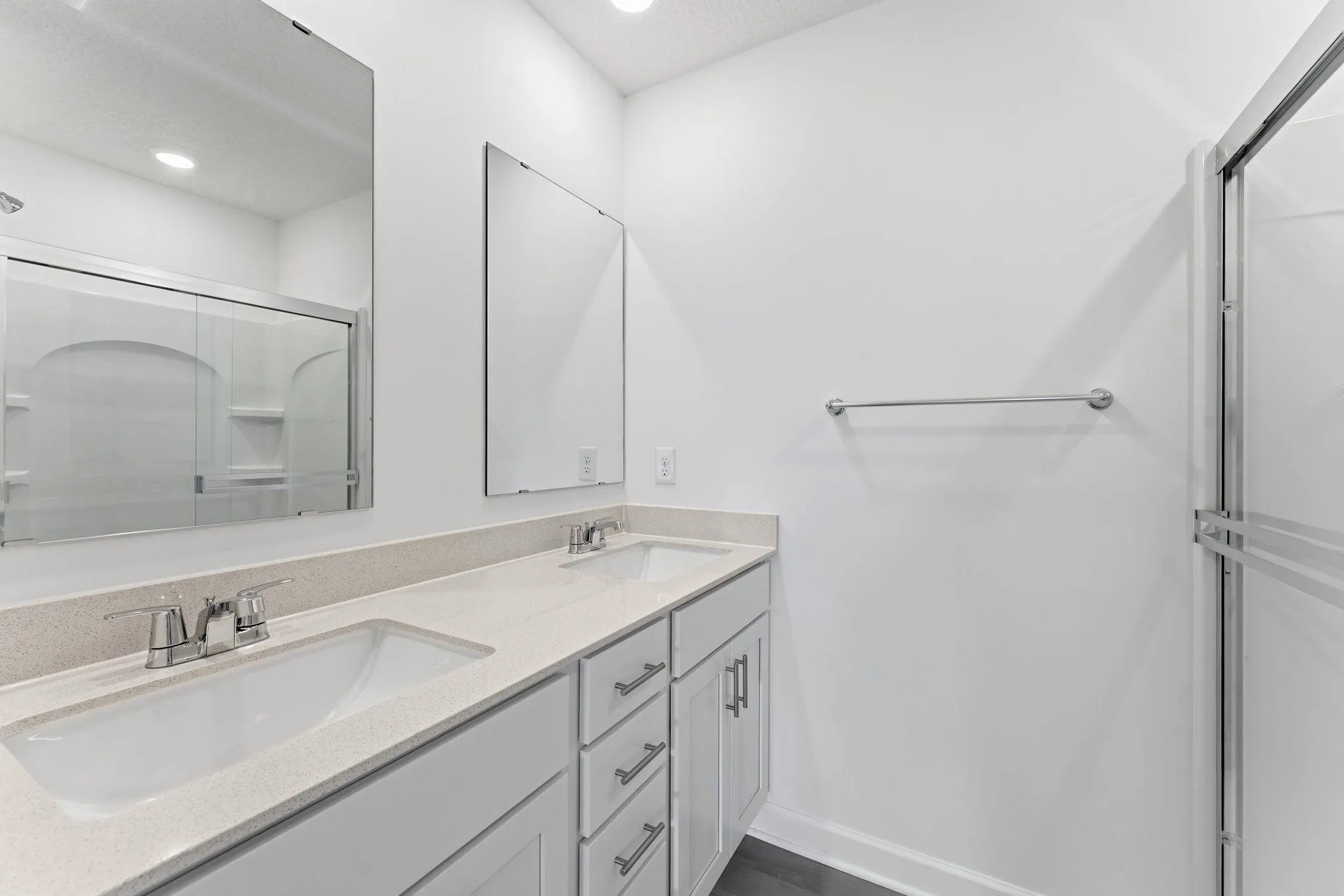 Photo 14 of 3087 Vanderbie Street